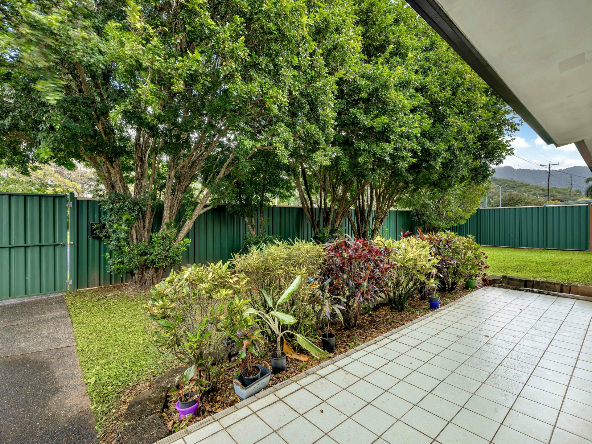 14 Anderson Road — photo 7 of 8