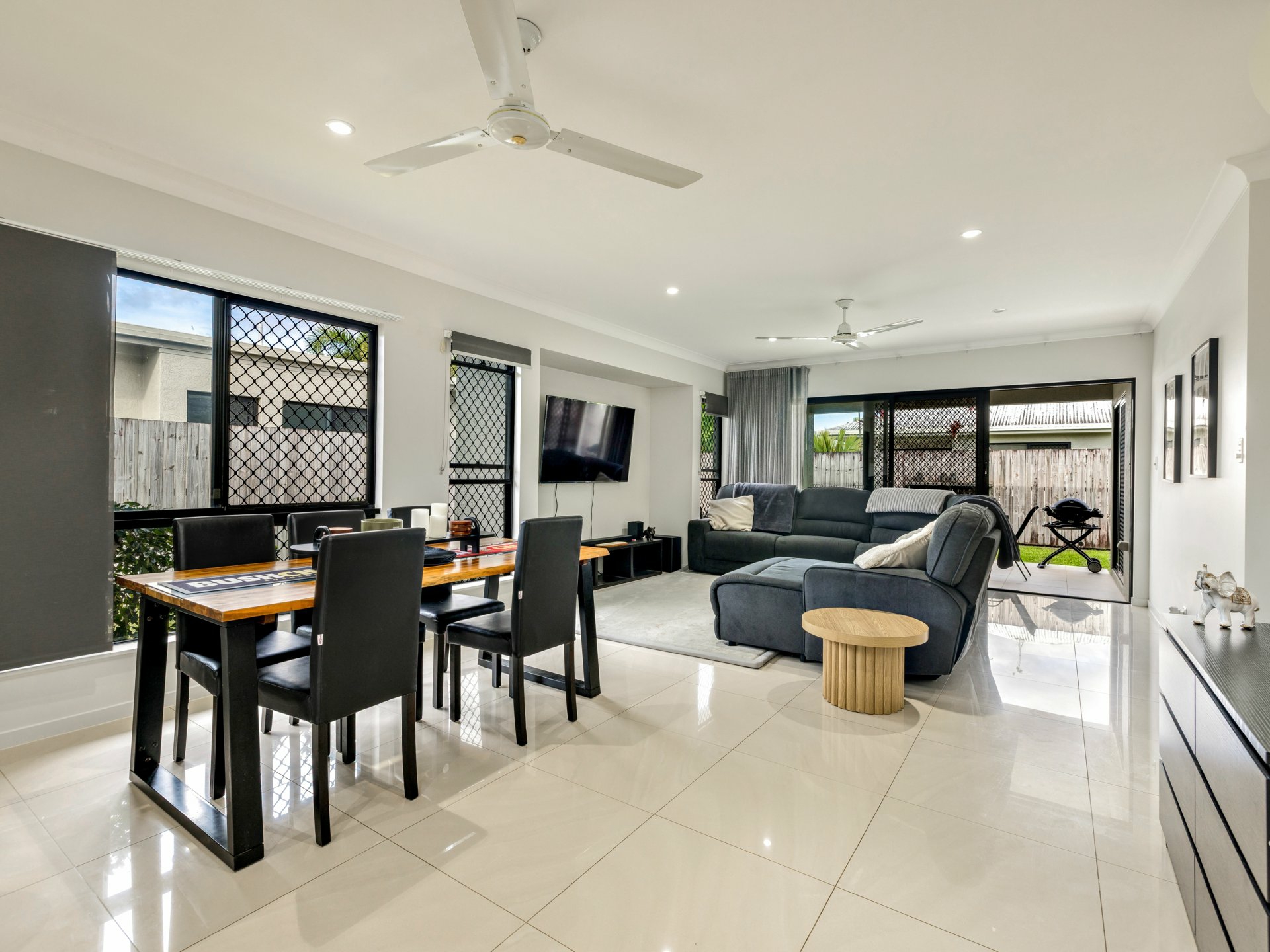 5 Homevale Entrance — photo from LJ Hooker Cairns Edge Hill