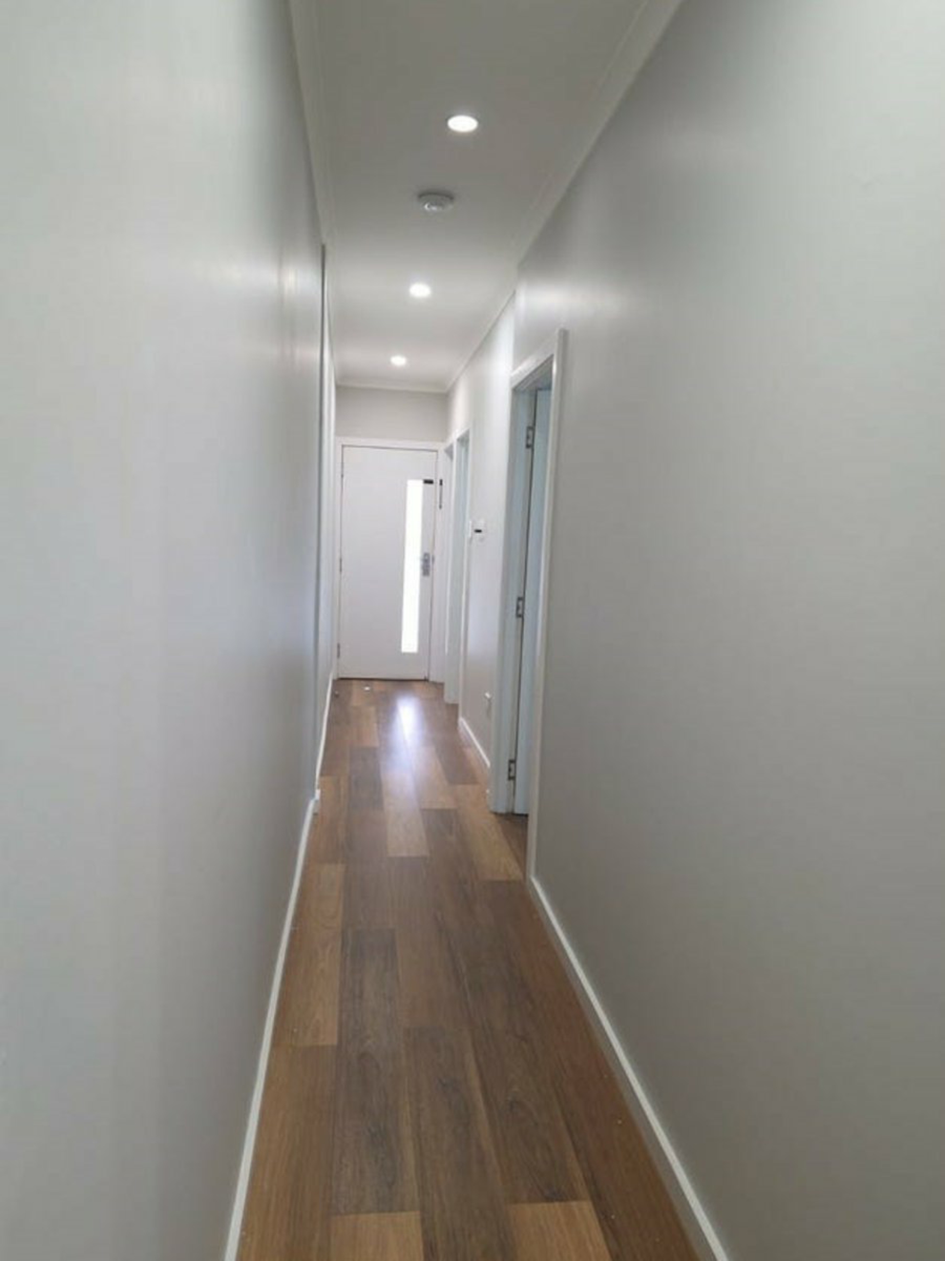 1B/281 Severin Street — photo 9 of 9