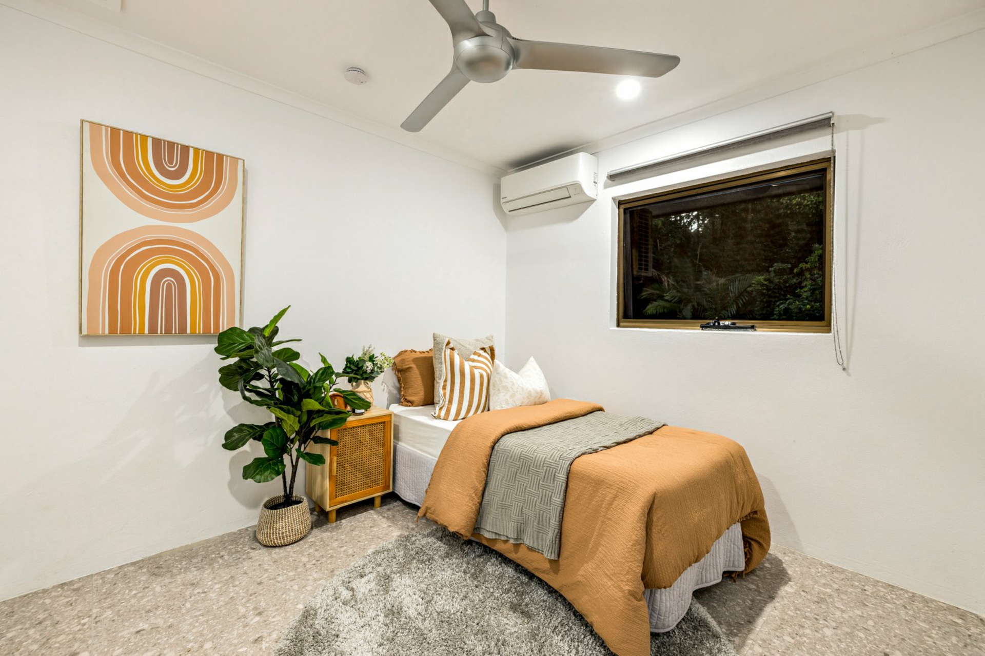 Unit 1/22-24 Collins Avenue — photo 14 of 25