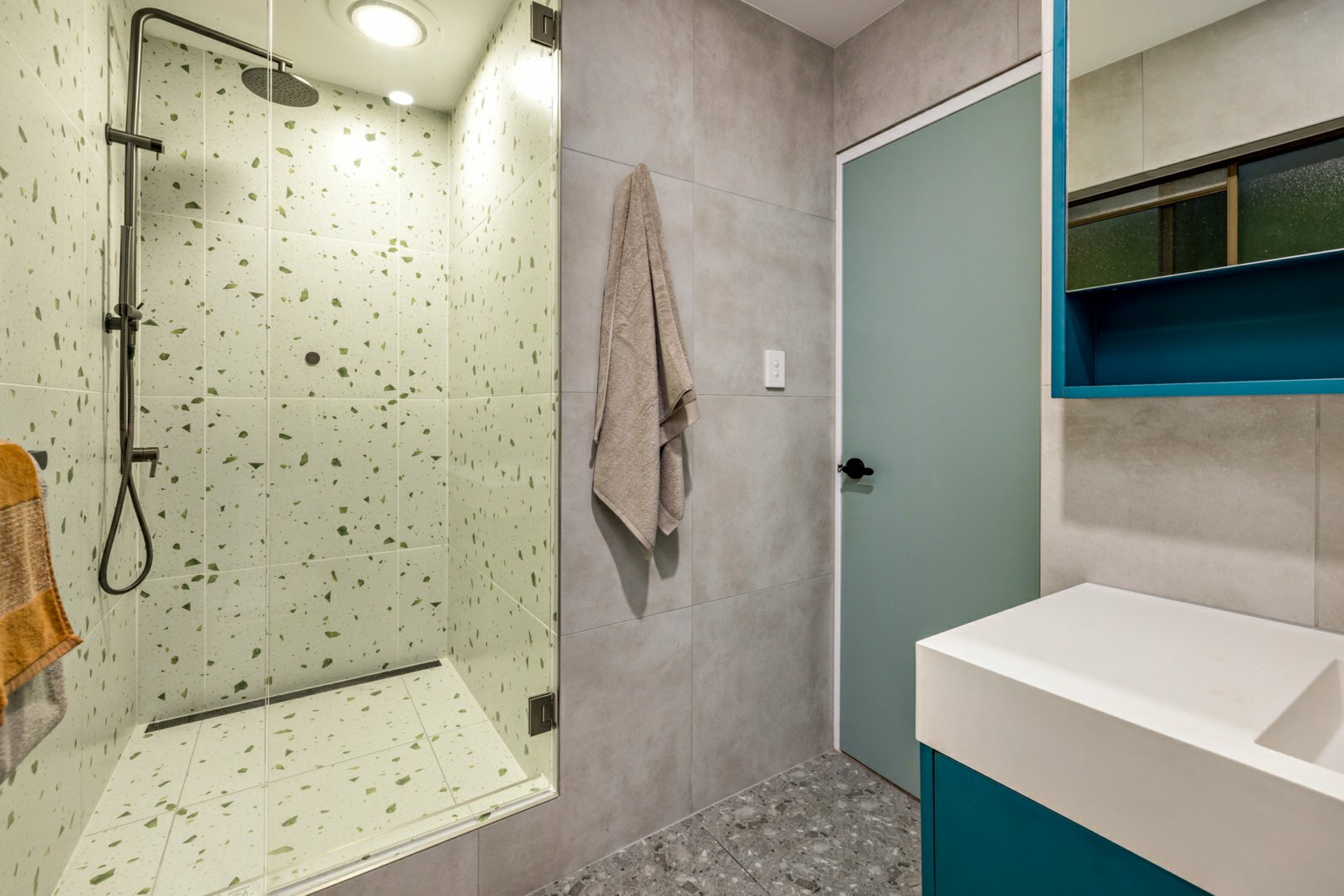Unit 1/22-24 Collins Avenue — photo 15 of 25