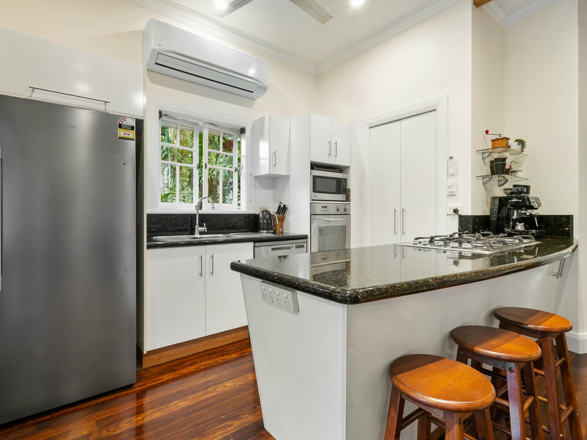 5 Mona Street — photo 4 of 24