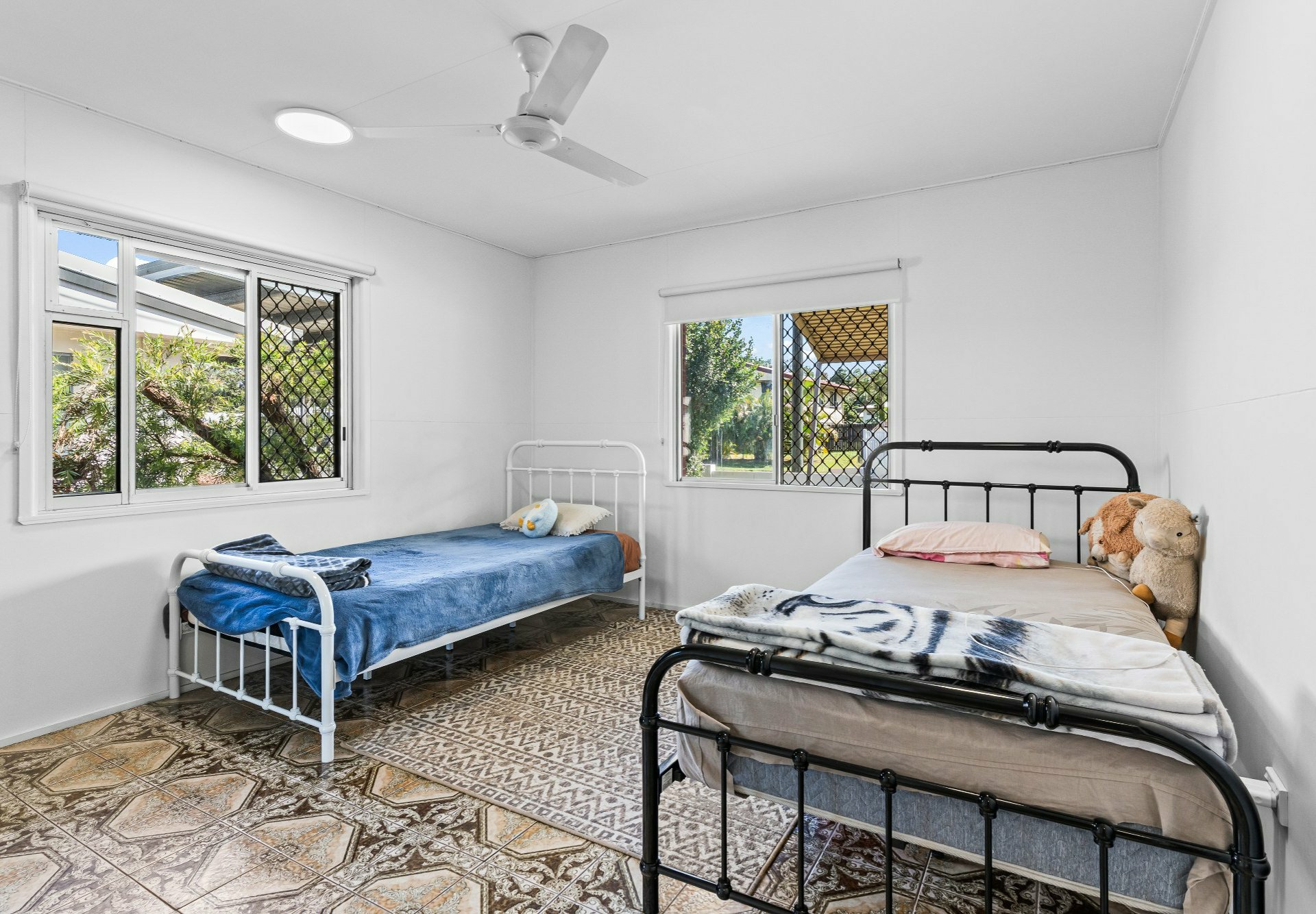 123 Wilkinson Street — photo 7 of 13