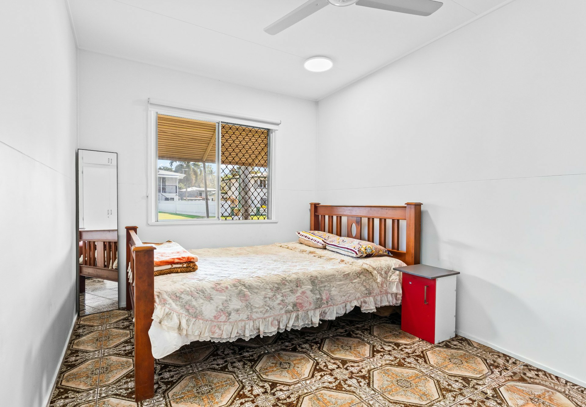 123 Wilkinson Street — photo 9 of 13