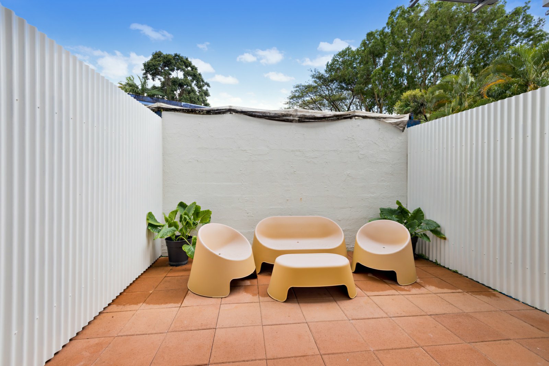 6/10 Crathern Close — photo 2 of 10