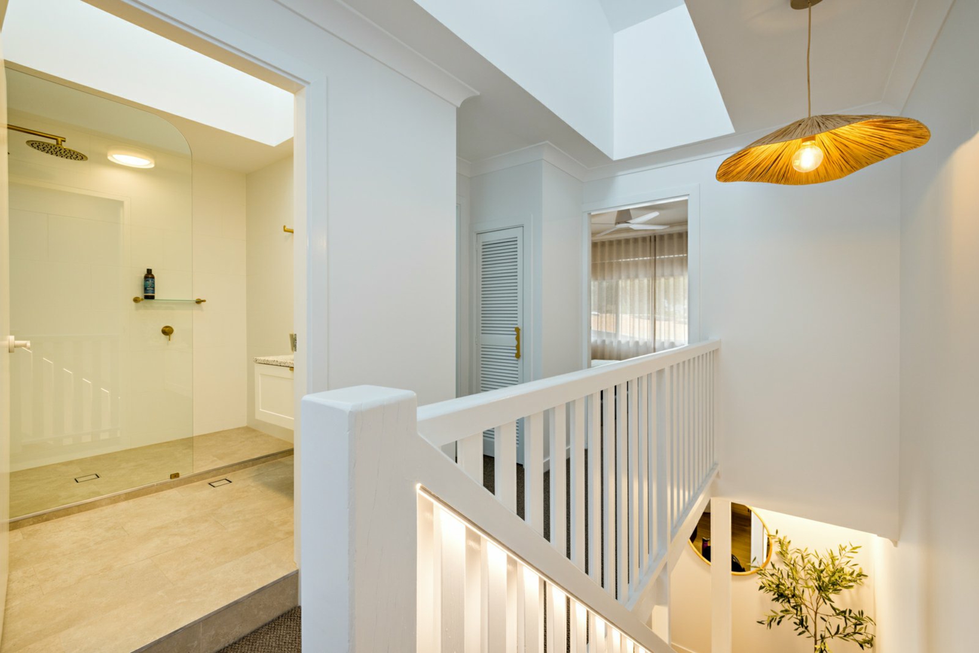 6/10 Crathern Close — photo 5 of 10