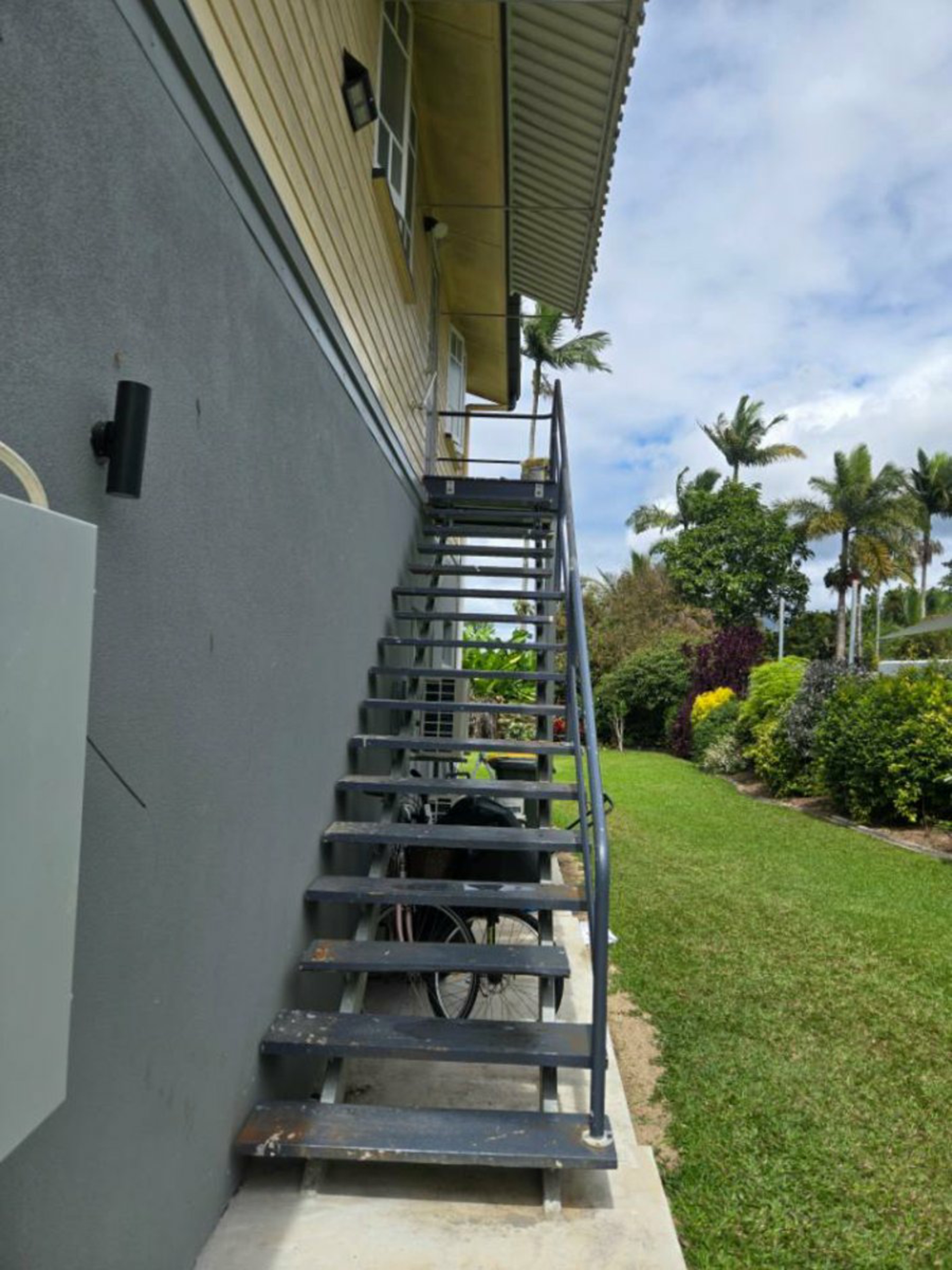 9 Hall Street — photo 11 of 11