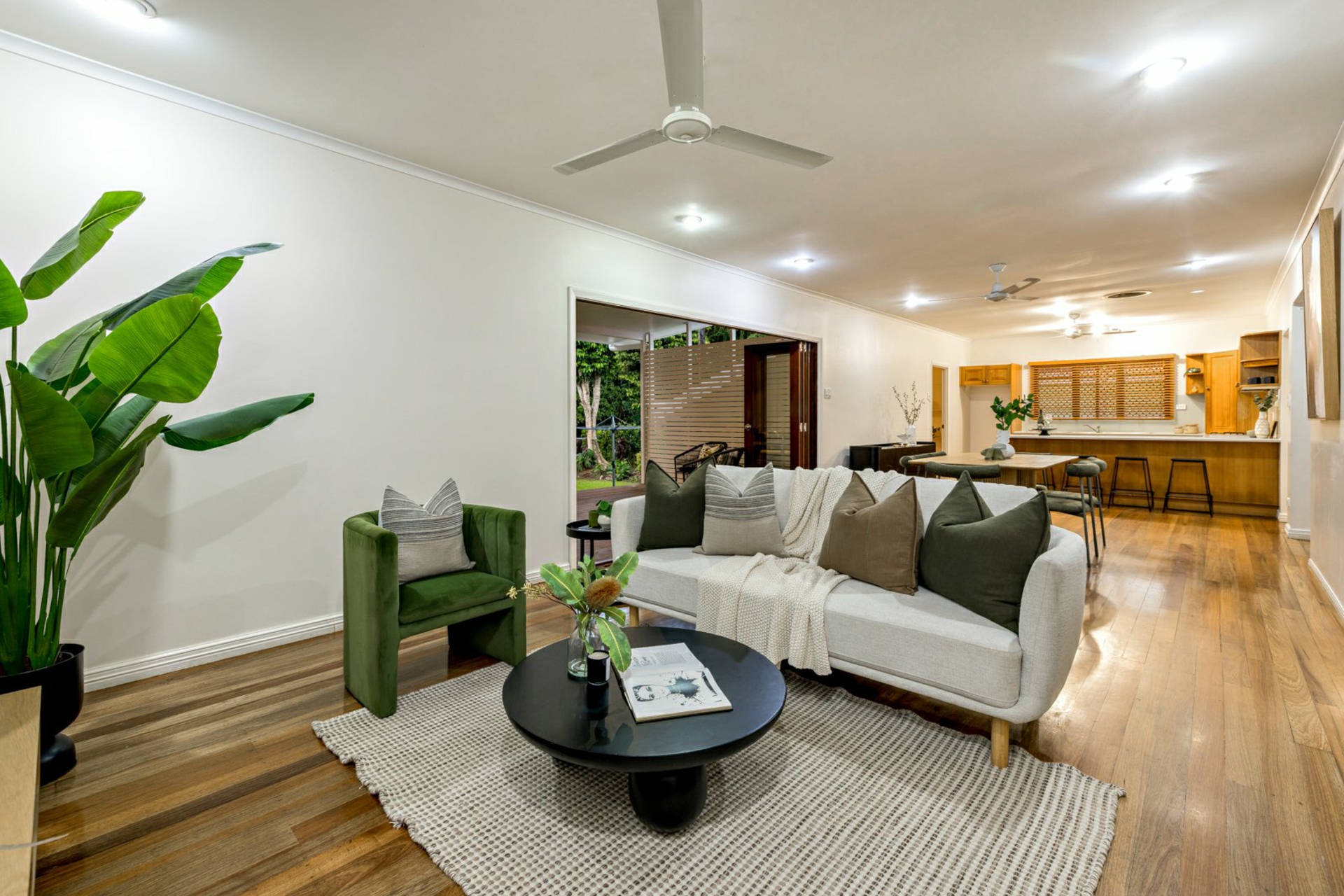 22 Bolton Street — photo 7 of 17
