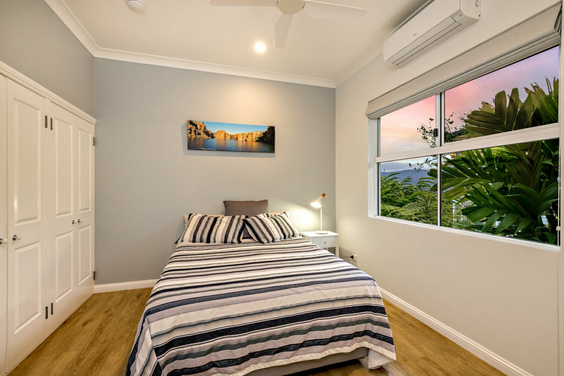 188 Macdonnell Street — photo 14 of 22