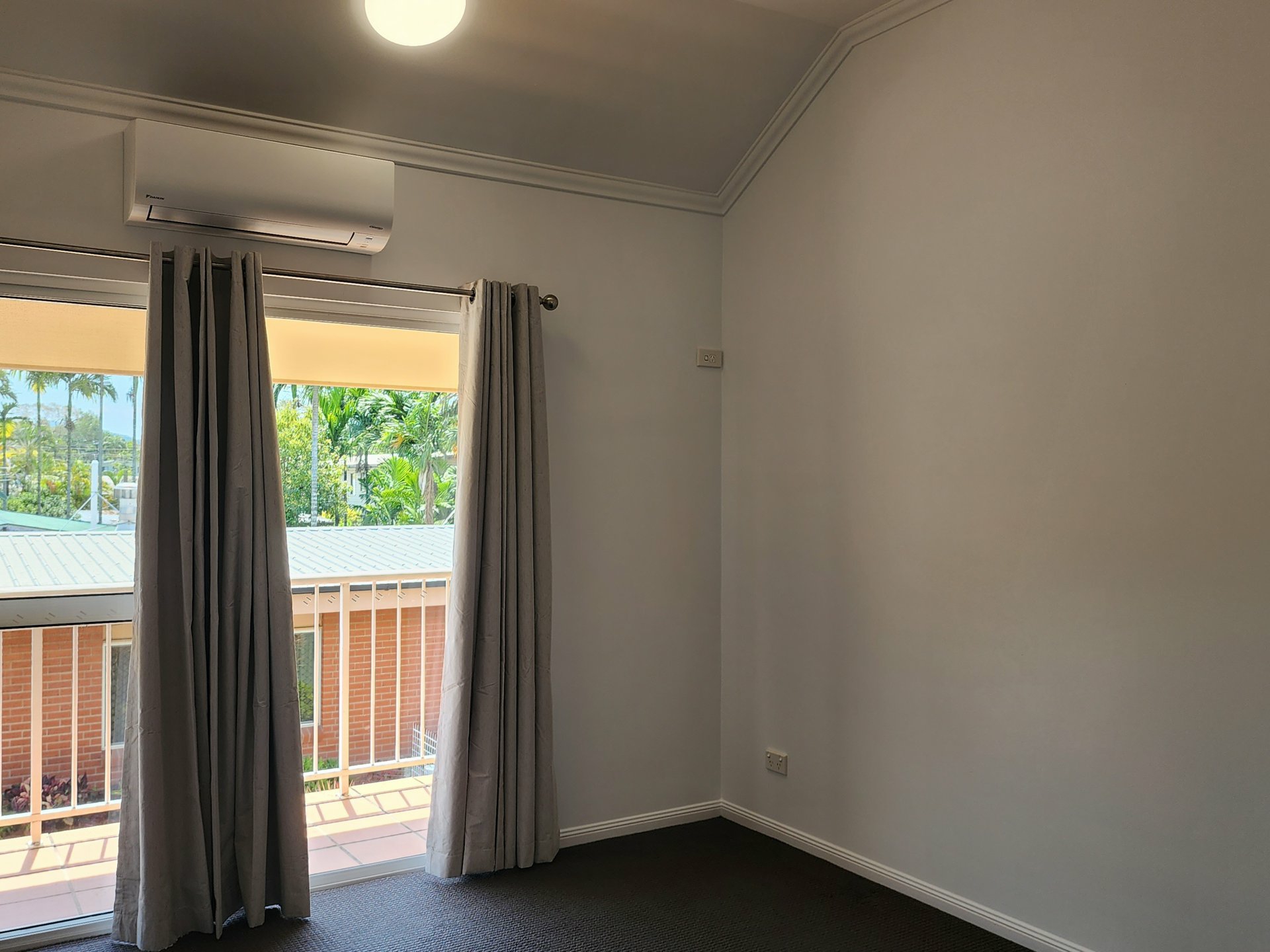 1/426 McCoombe Street — photo 7 of 9