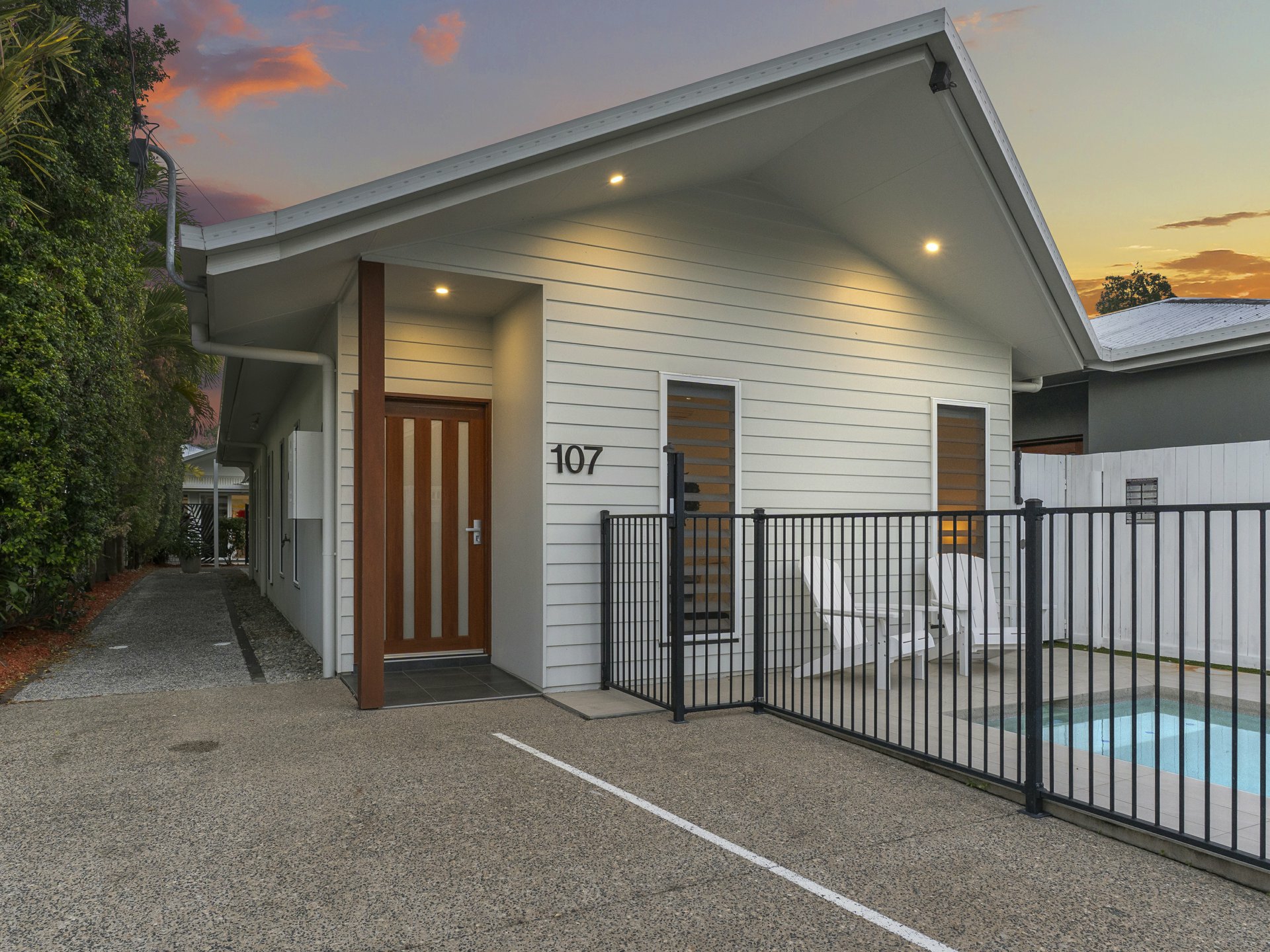 107A Woodward Street — photo 15 of 16