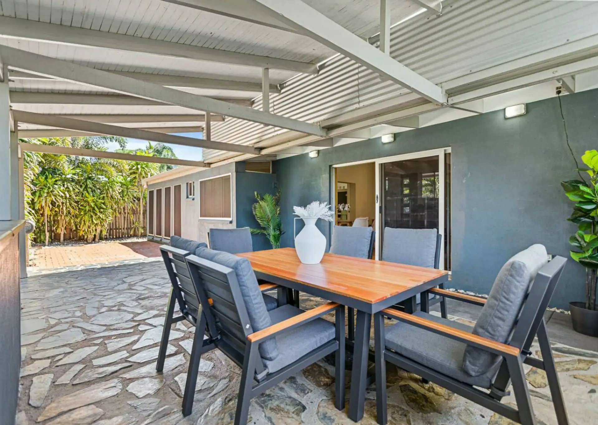 7 Cassia Street — photo 12 of 12