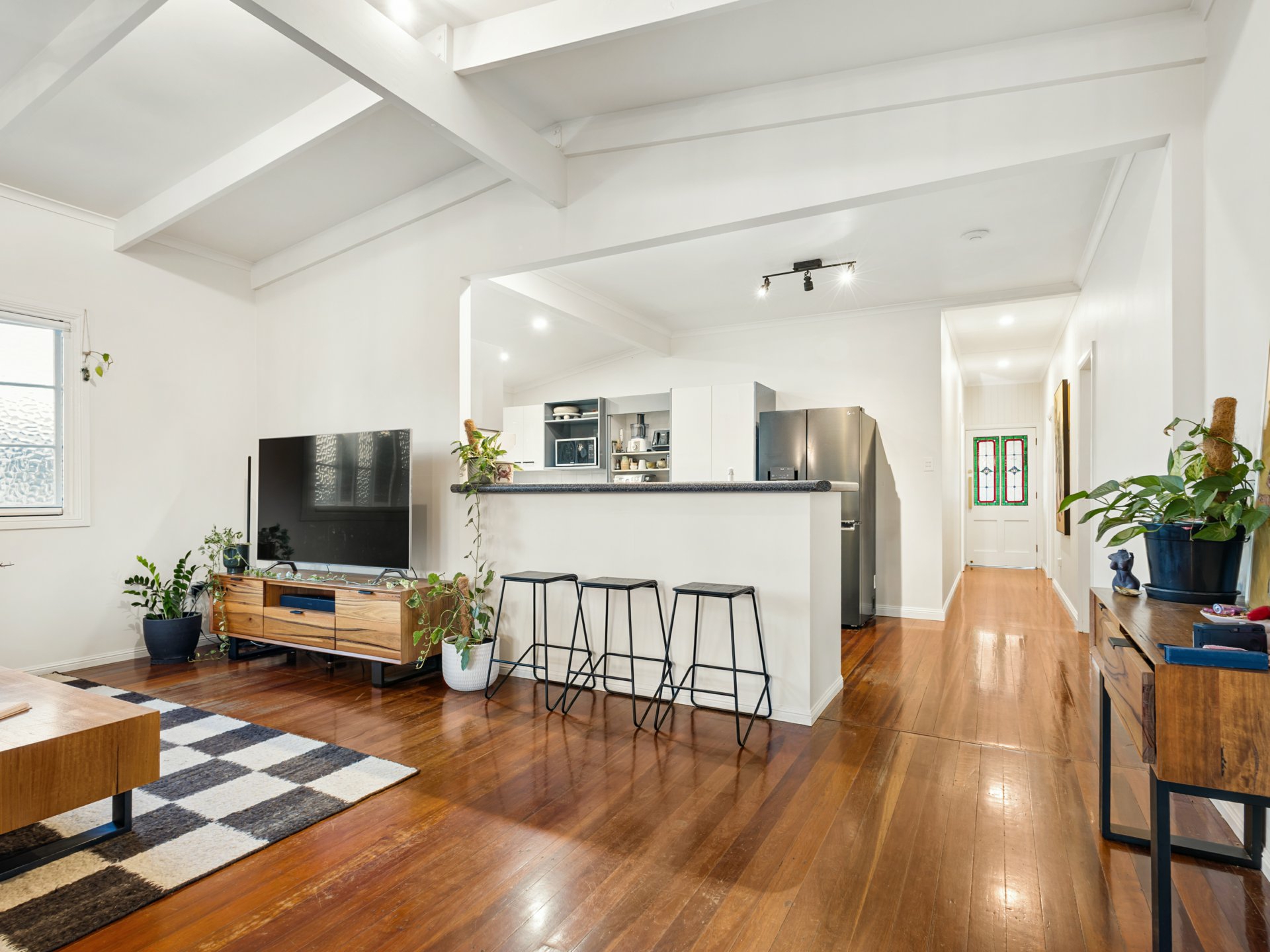 8 Dalgety Street — photo 4 of 22