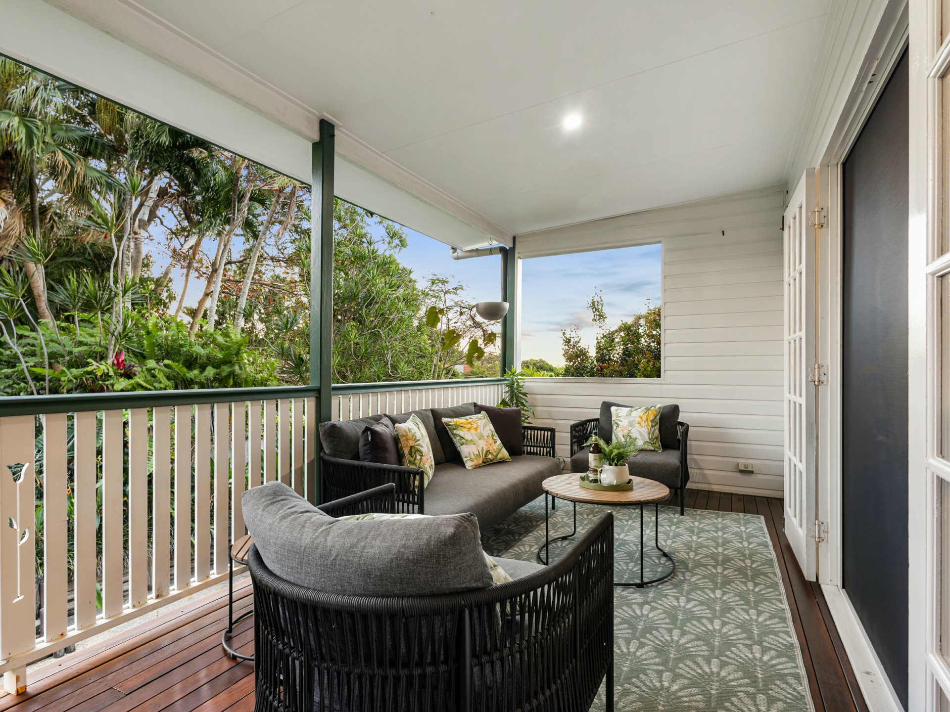 8 Dalgety Street — photo 17 of 22