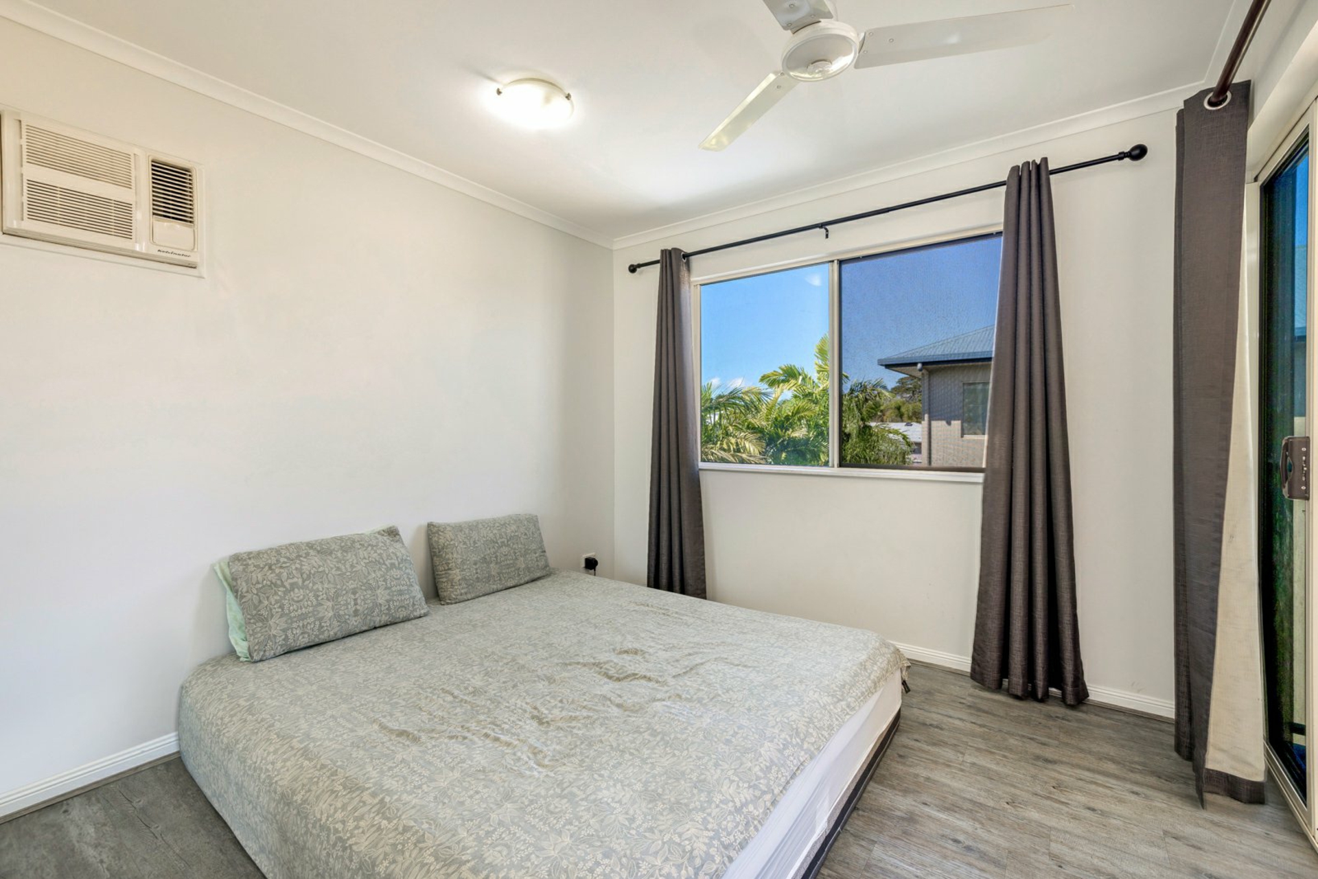 307/4 Grantala Street — photo 6 of 11