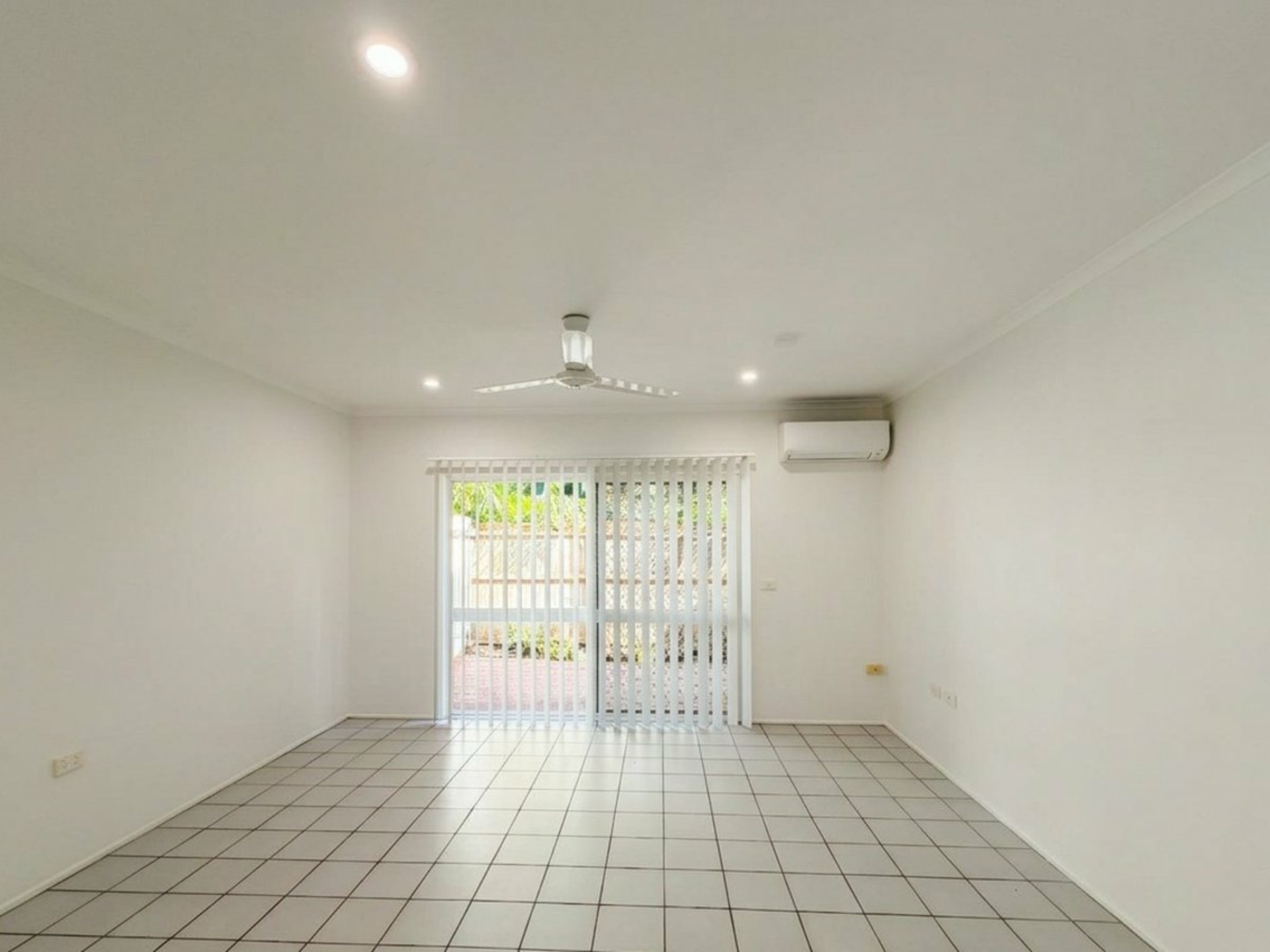 3/462-464 McCoombe Street — photo 4 of 8
