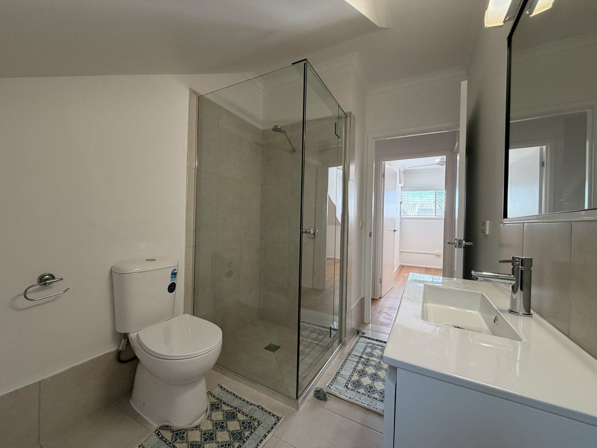 3/462-464 McCoombe Street — photo 7 of 8