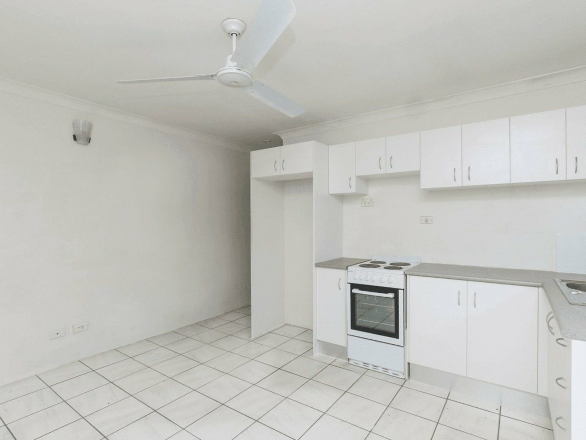 7/324-328 Sheridan Street — photo 3 of 5