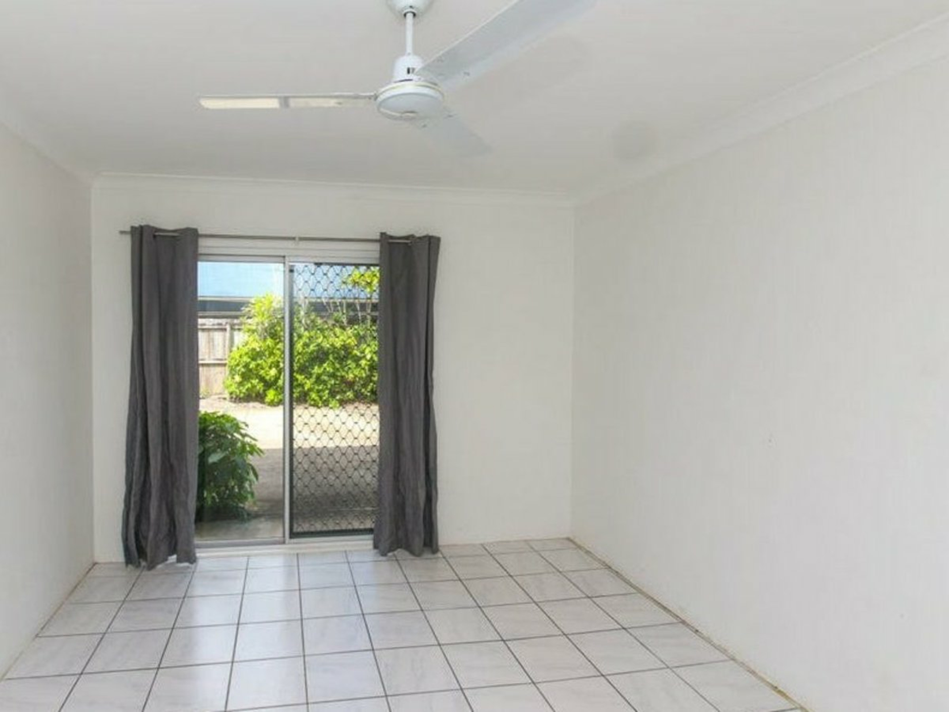 7/324-328 Sheridan Street — photo 4 of 5