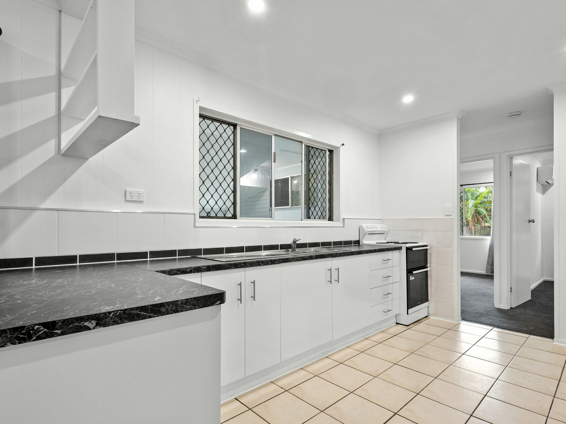 92 Birch Street — photo 3 of 15