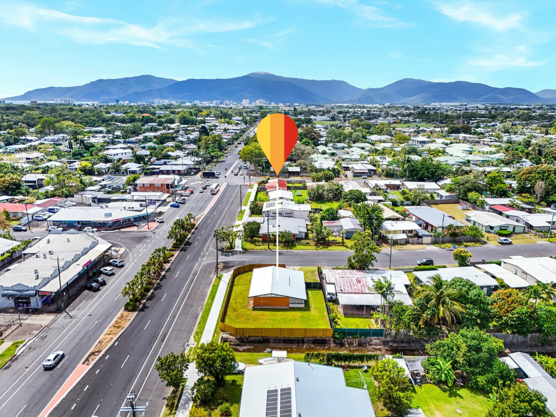119-121 Hoare Street — photo from LJ Hooker Cairns Edge Hill