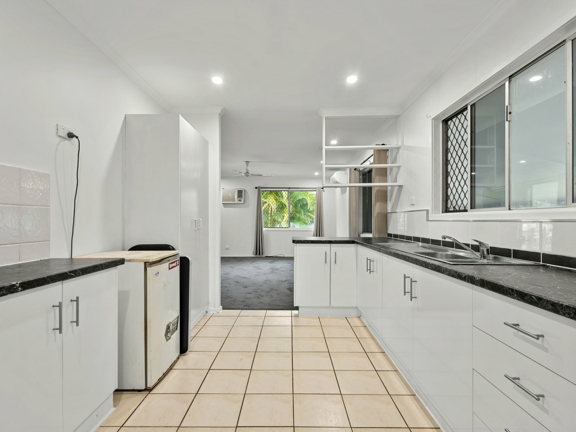 92 Birch Street — photo 4 of 16