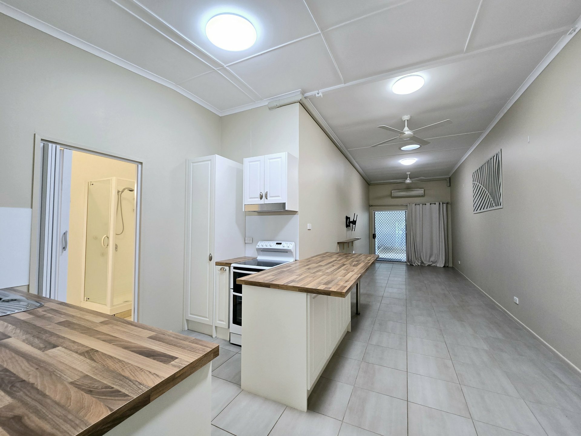 169A Jensen Street — photo 3 of 10