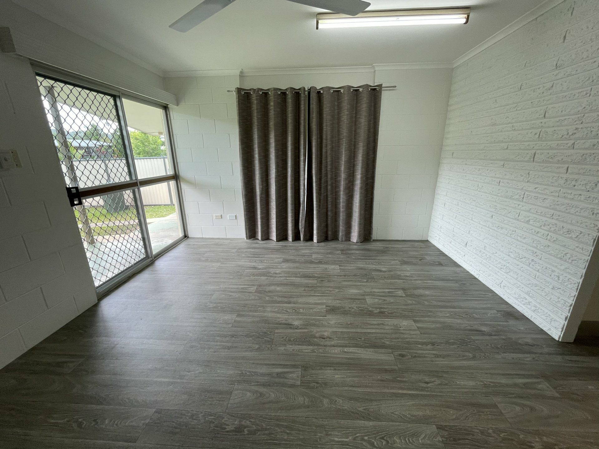 1/133 Russell Street — photo 5 of 9