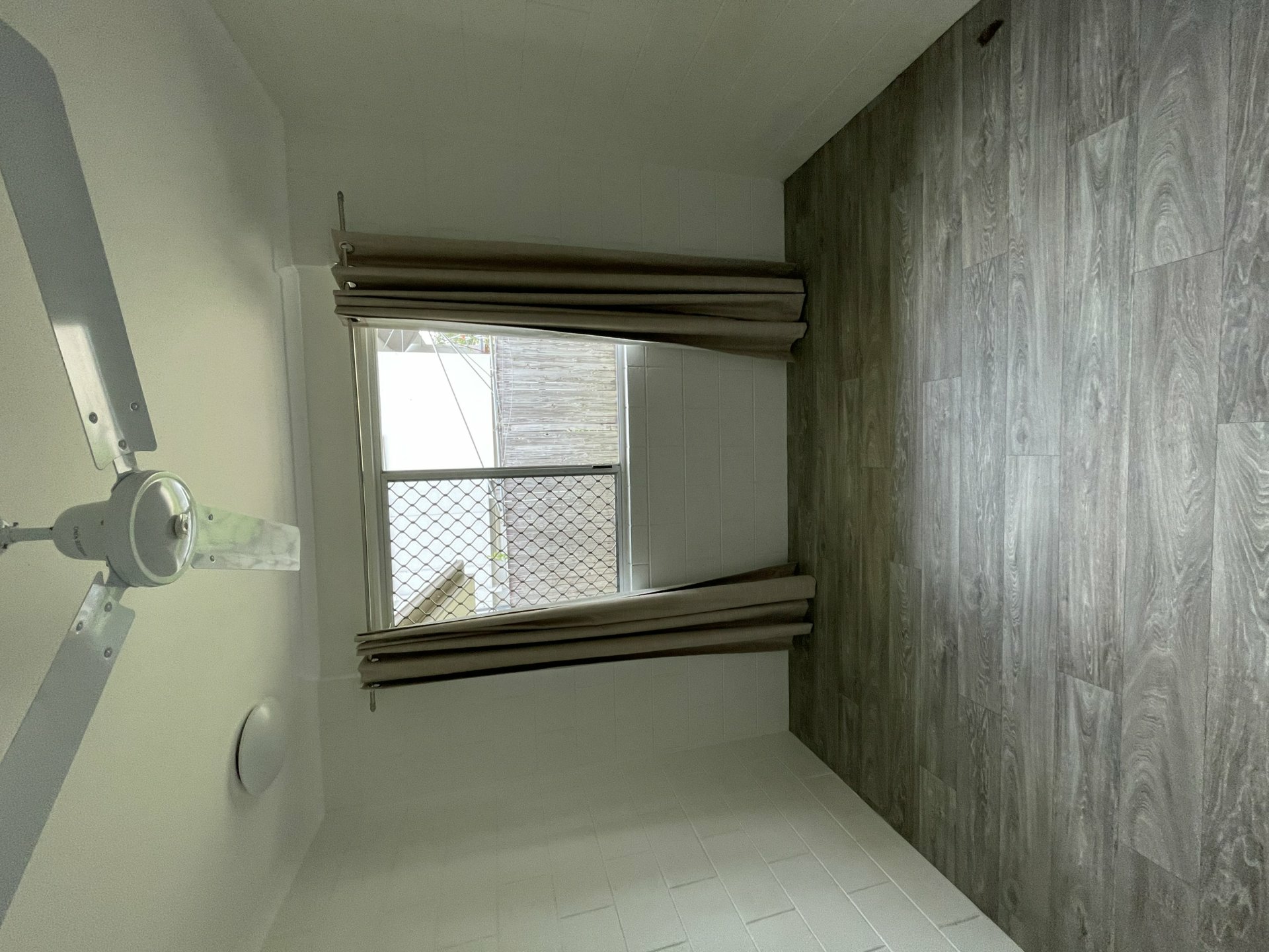 1/133 Russell Street — photo 7 of 9