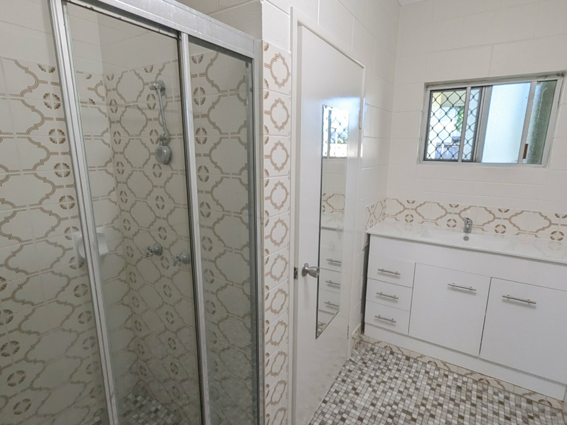 45B Hoare Street — photo 8 of 11