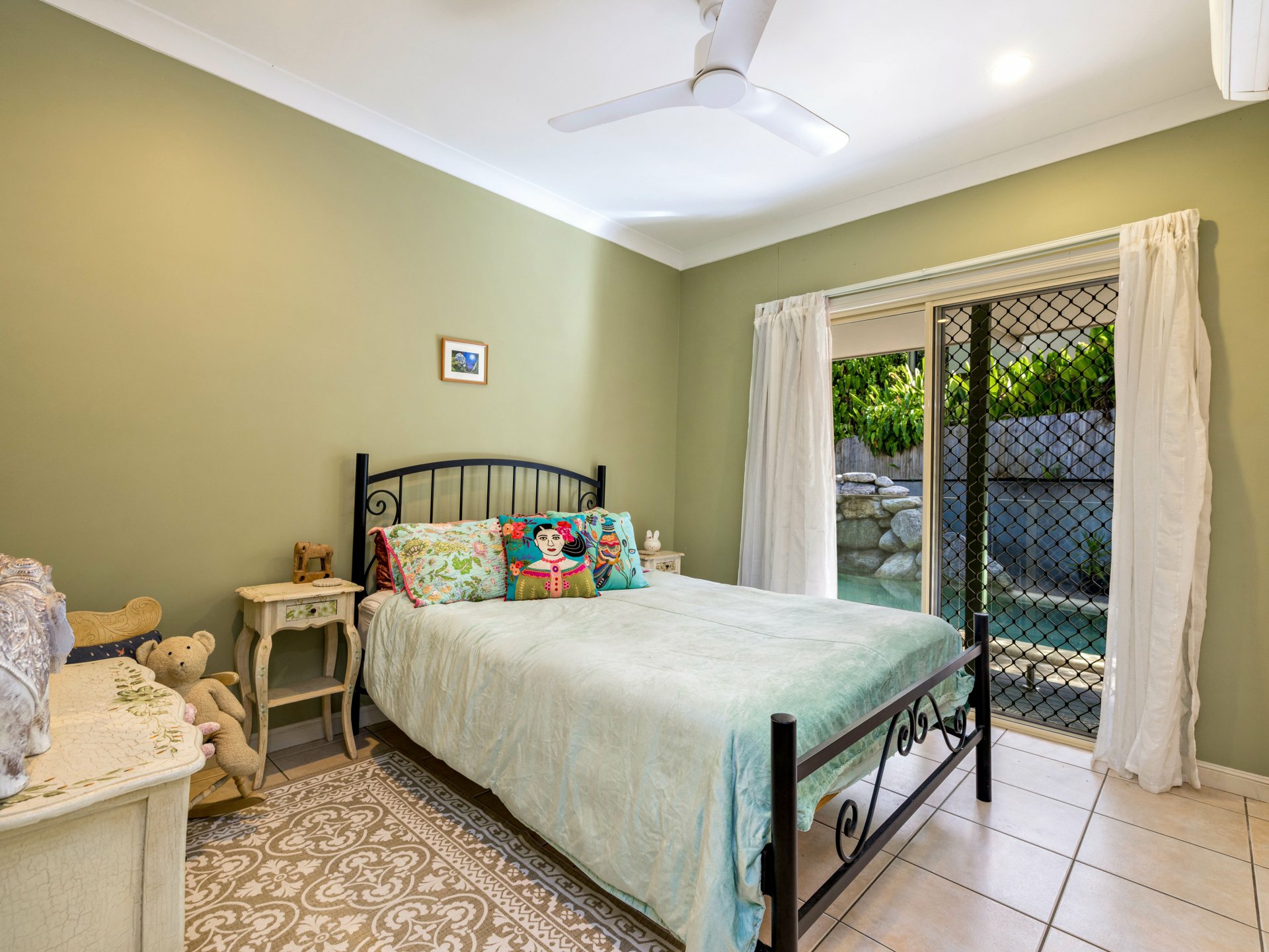 61 Falcon Street — photo 13 of 25