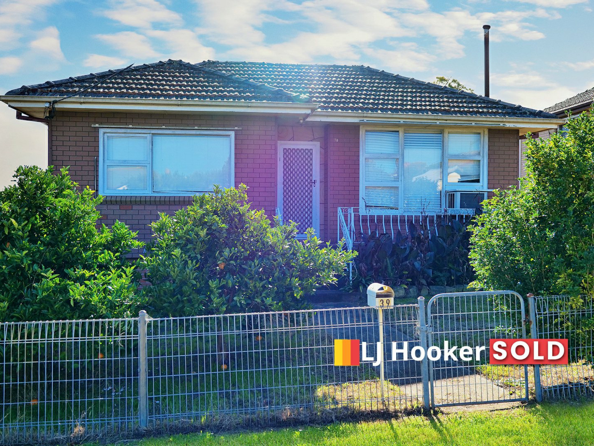 39 Second Avenue, Rutherford
