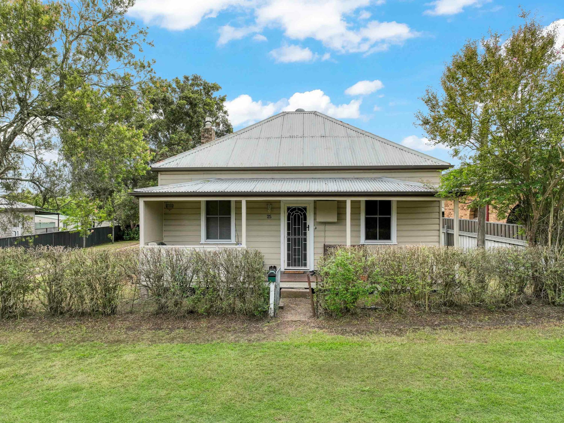 25 Railway Street Branxton NSW