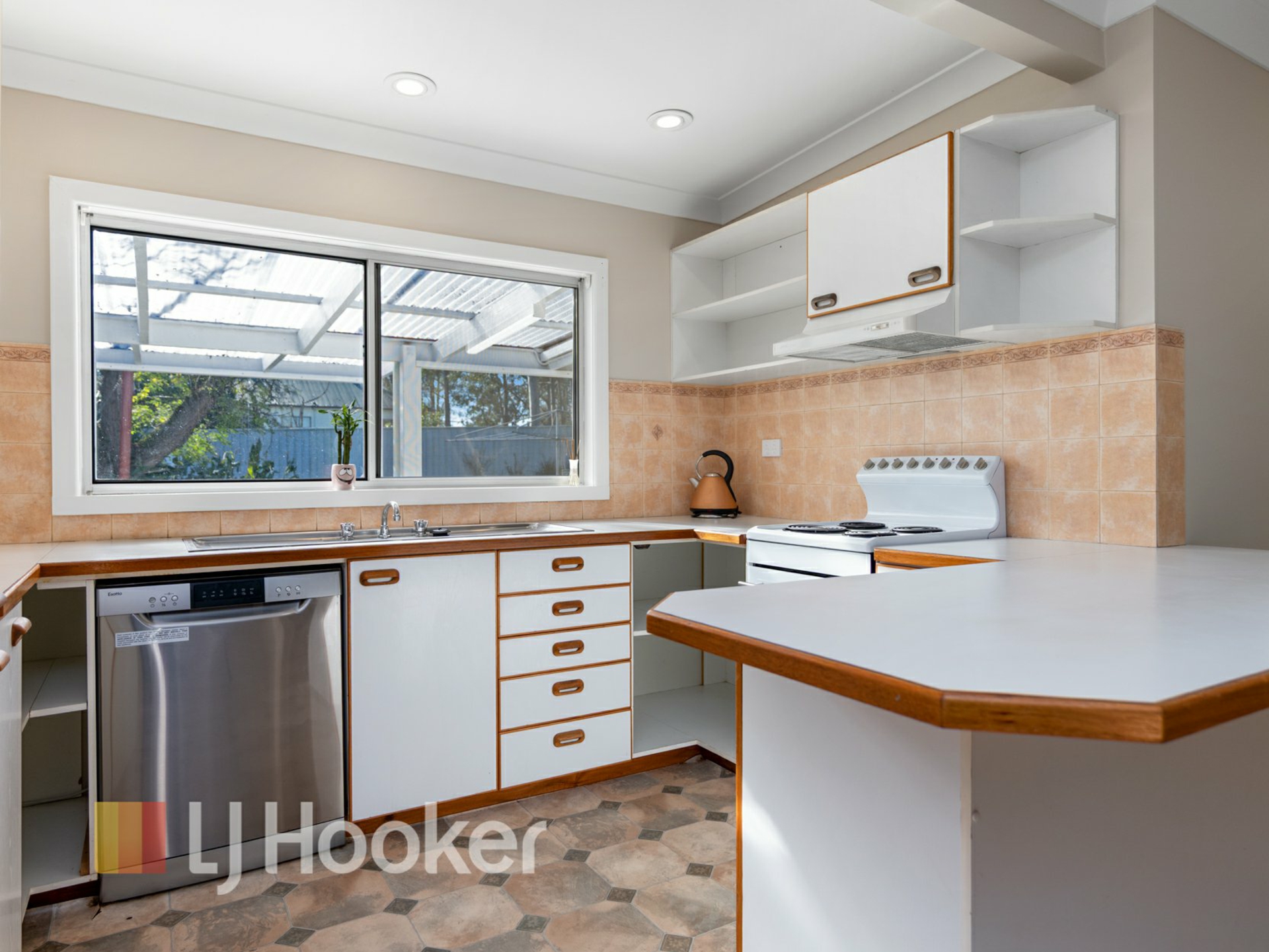 29 Rothbury Street — photo 6 of 26