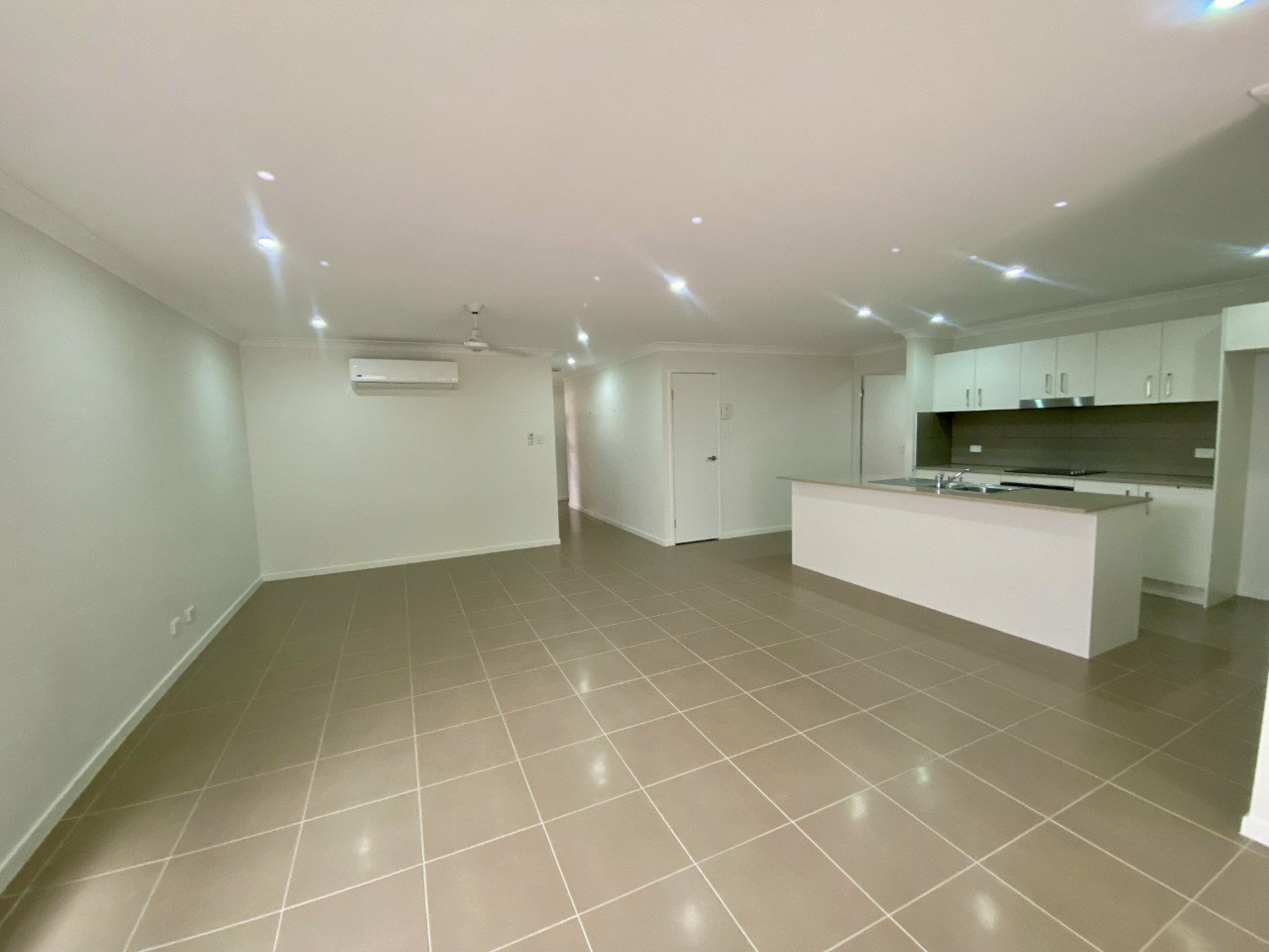 2/61 Power Road, BUDERIM