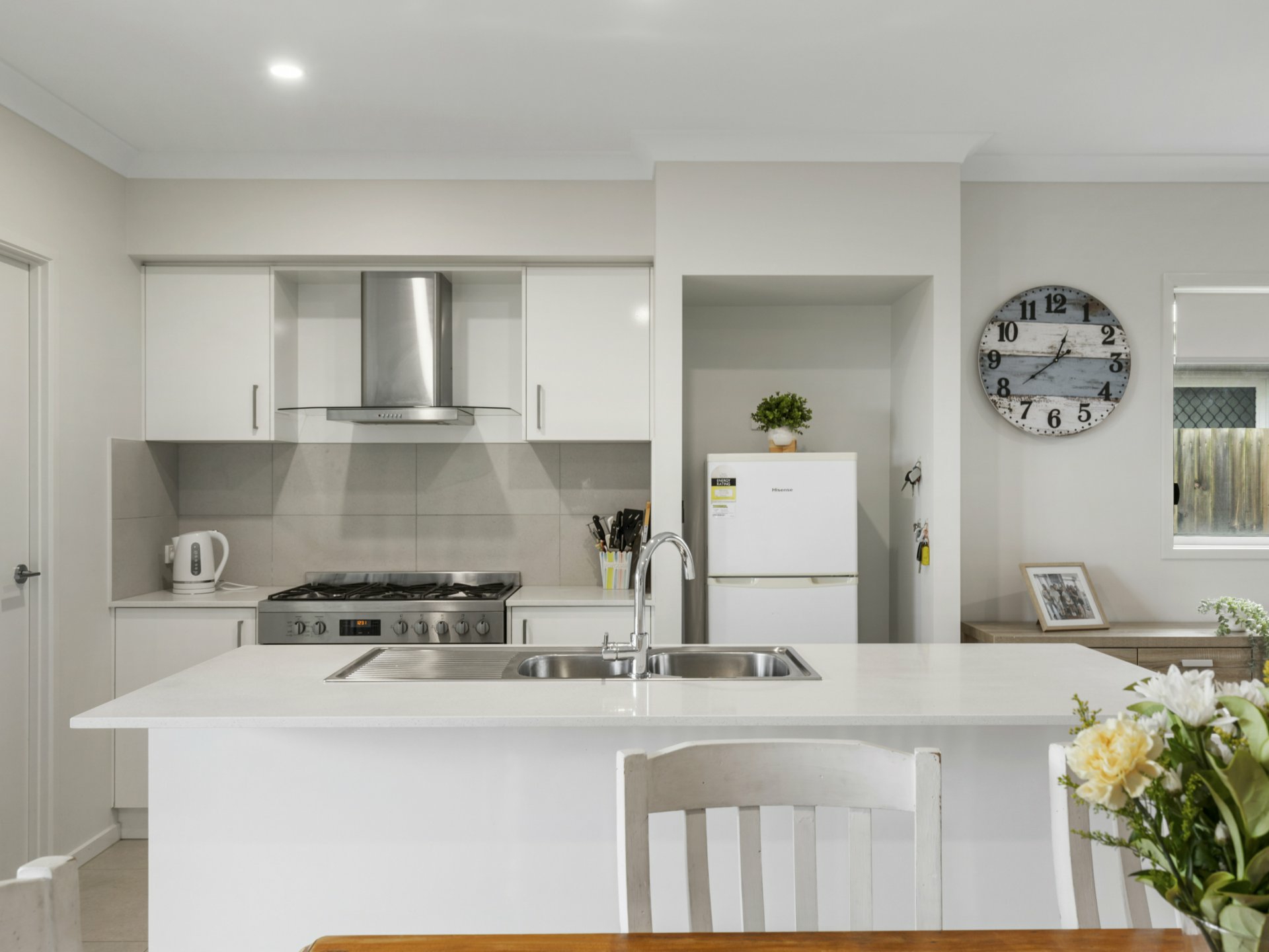 67 Adrian Circuit, Nirimba