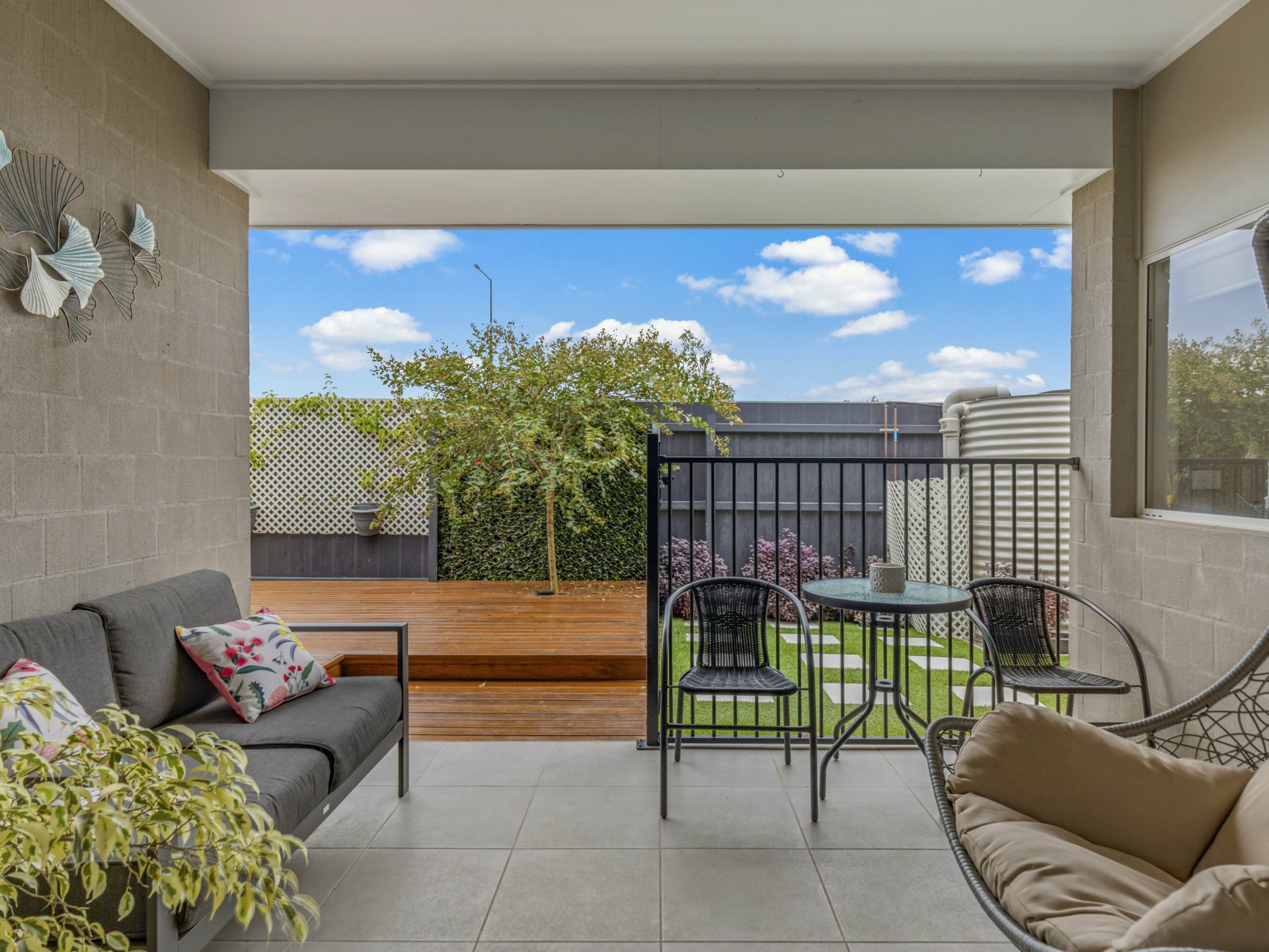 67 Adrian Circuit, Nirimba
