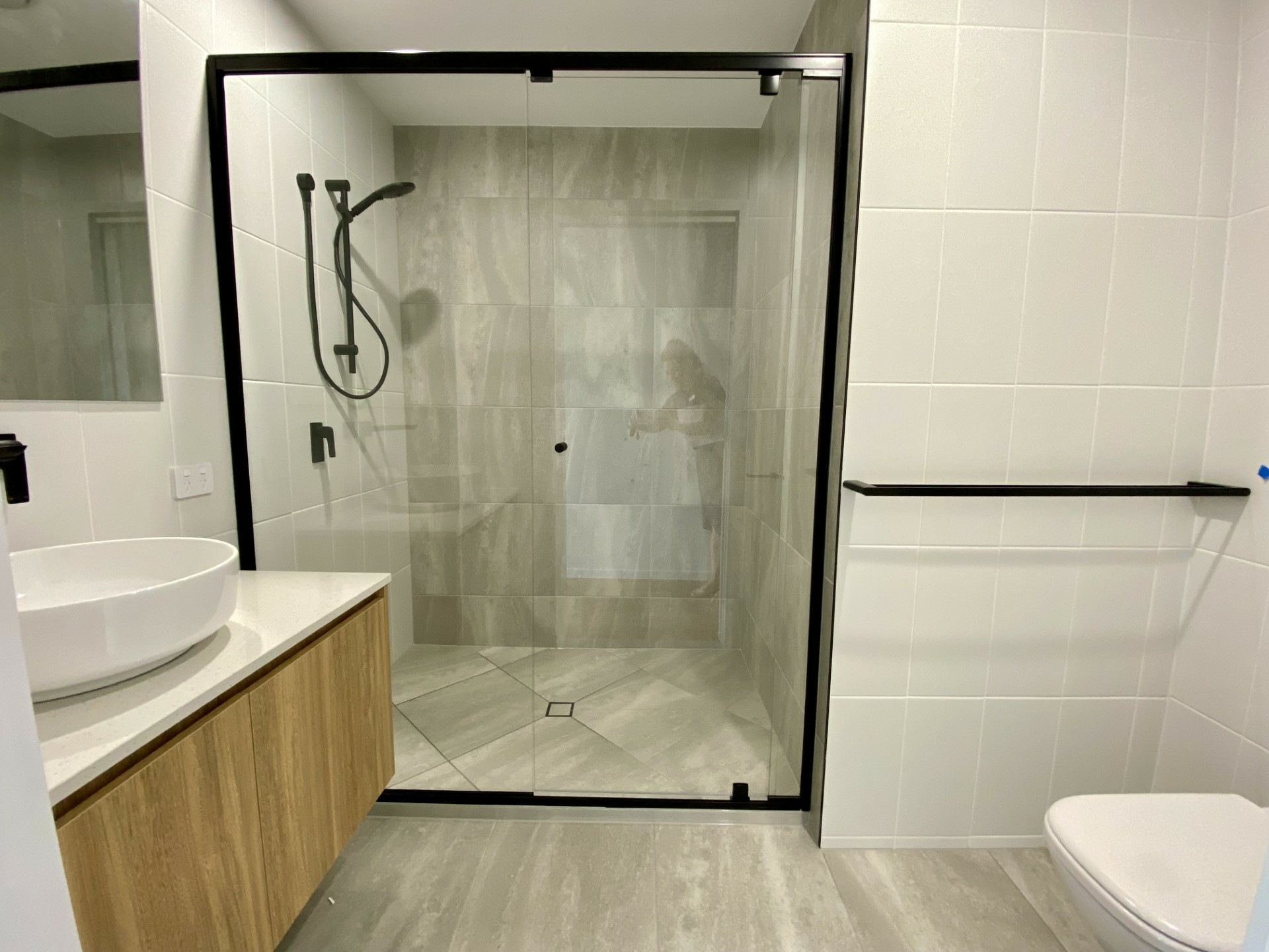 18 Hook Lane, BANYA