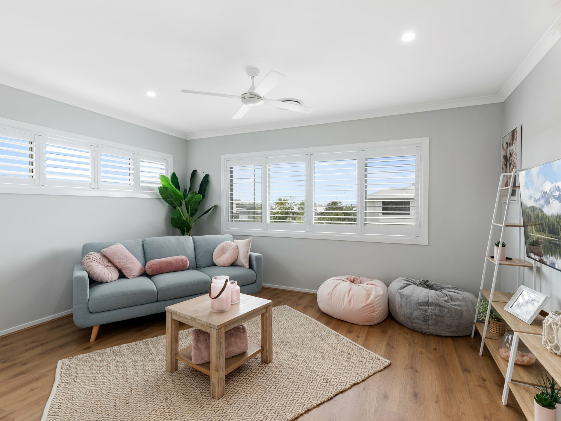 2 Charleston Crescent, BARINGA