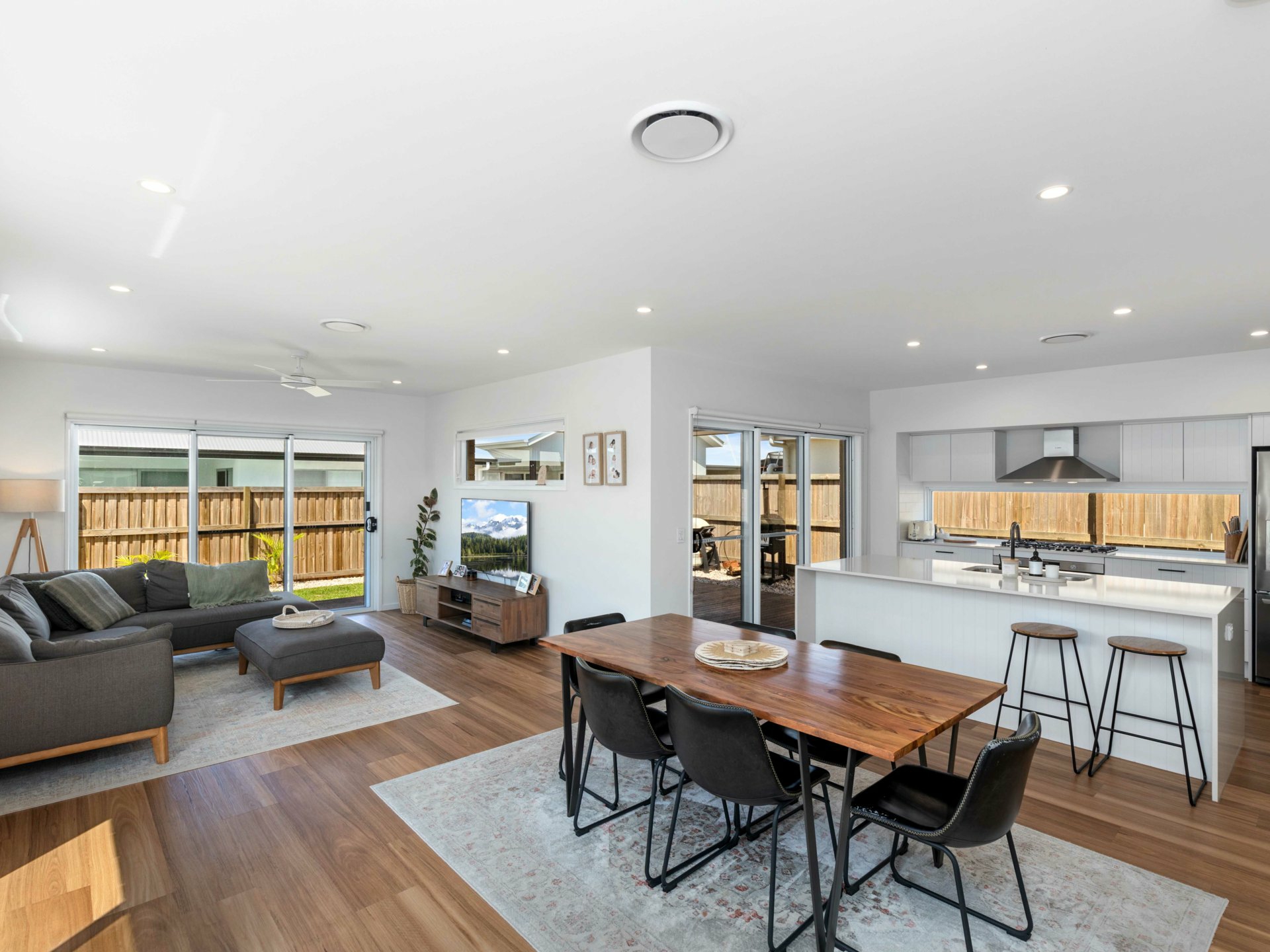 44 Lord Howe Circuit, BANYA