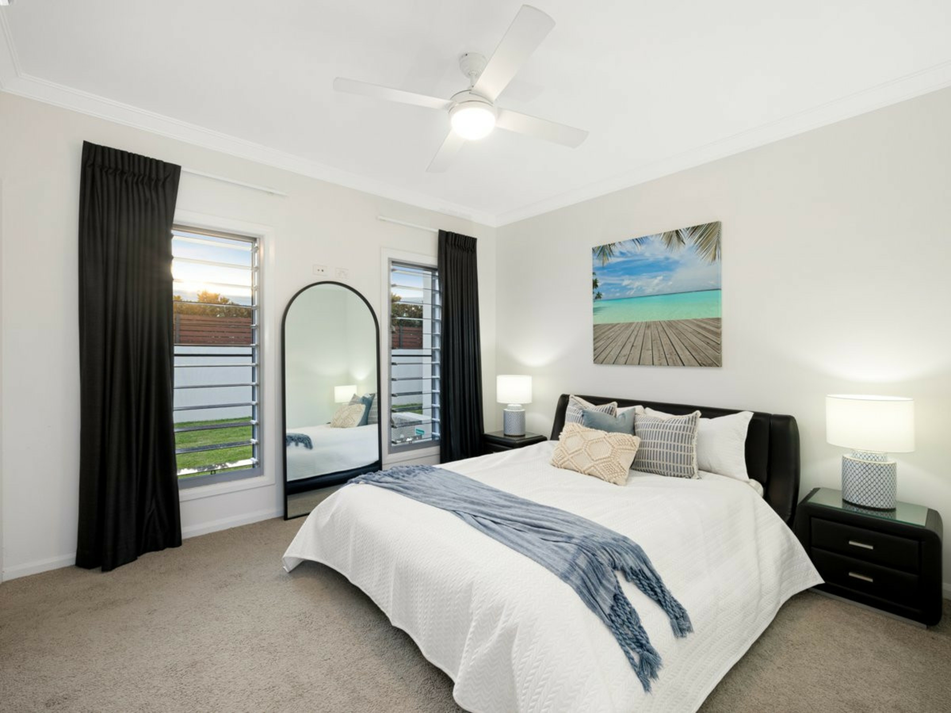 3 Sea Glint Place, PELICAN WATERS