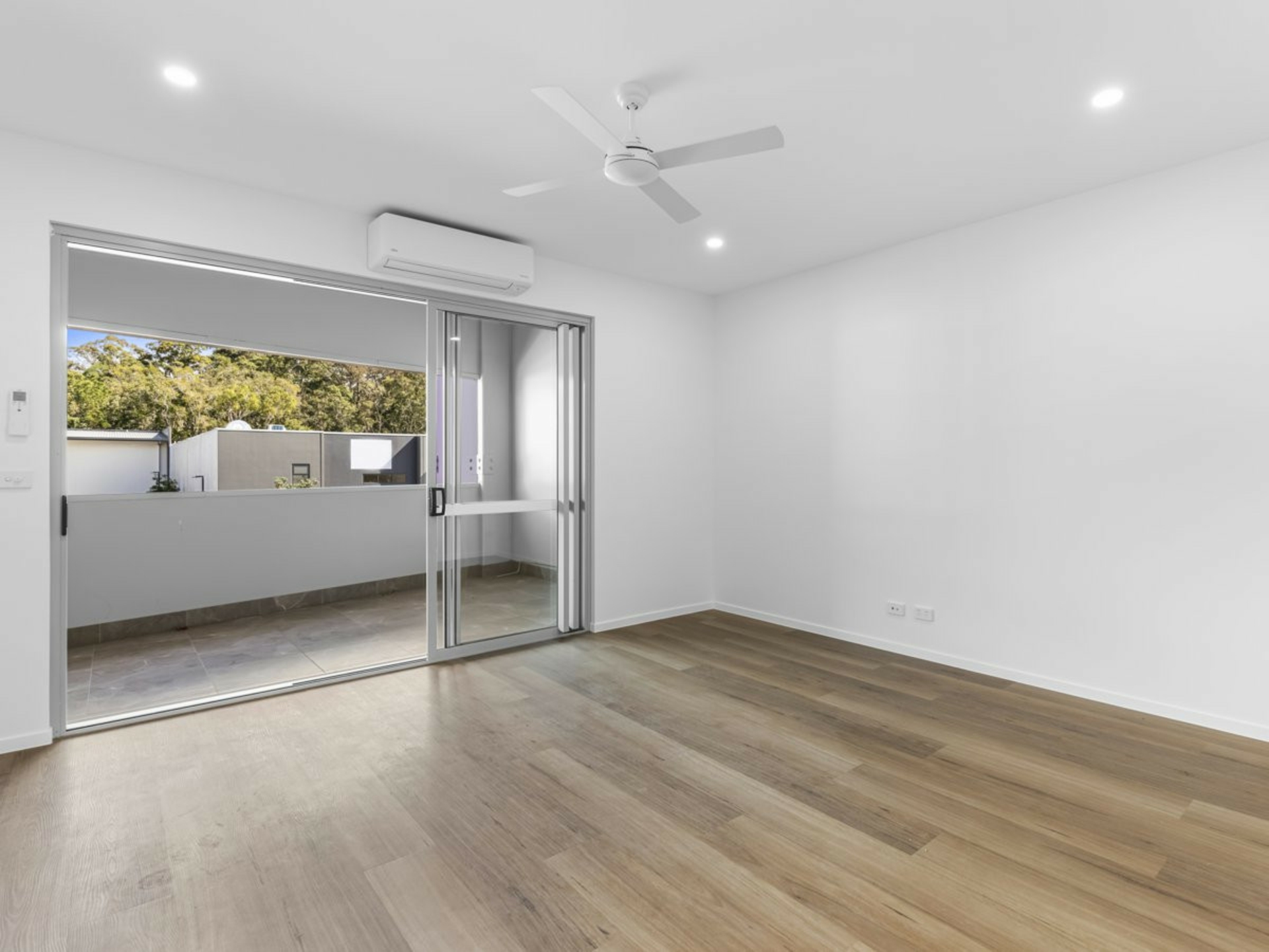 6/14 Lenco Crescent, LANDSBOROUGH