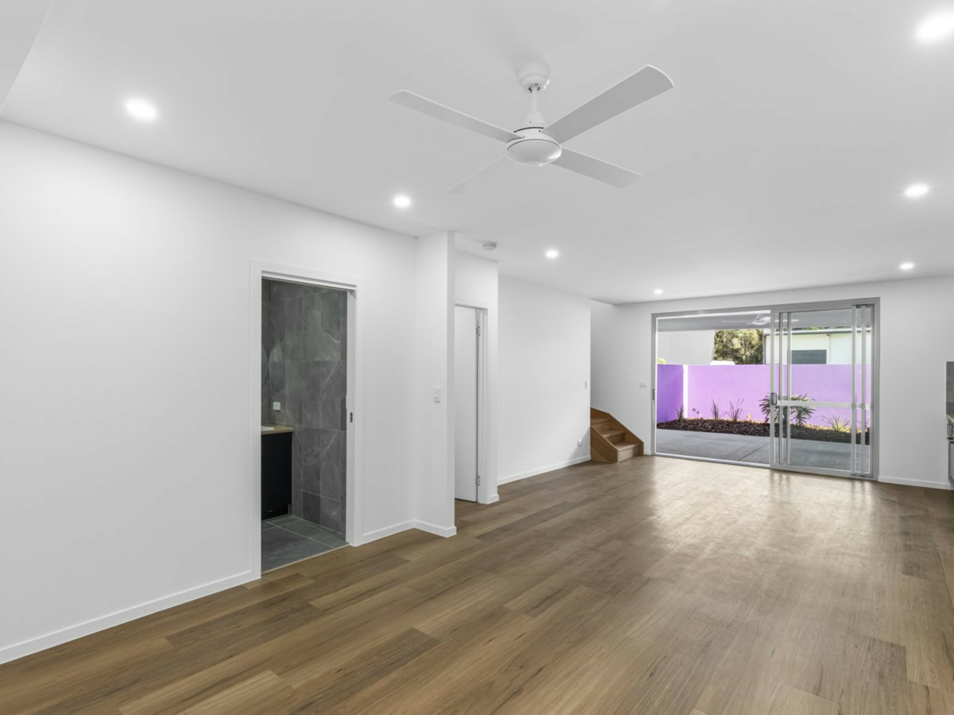 6/14 Lenco Crescent, LANDSBOROUGH