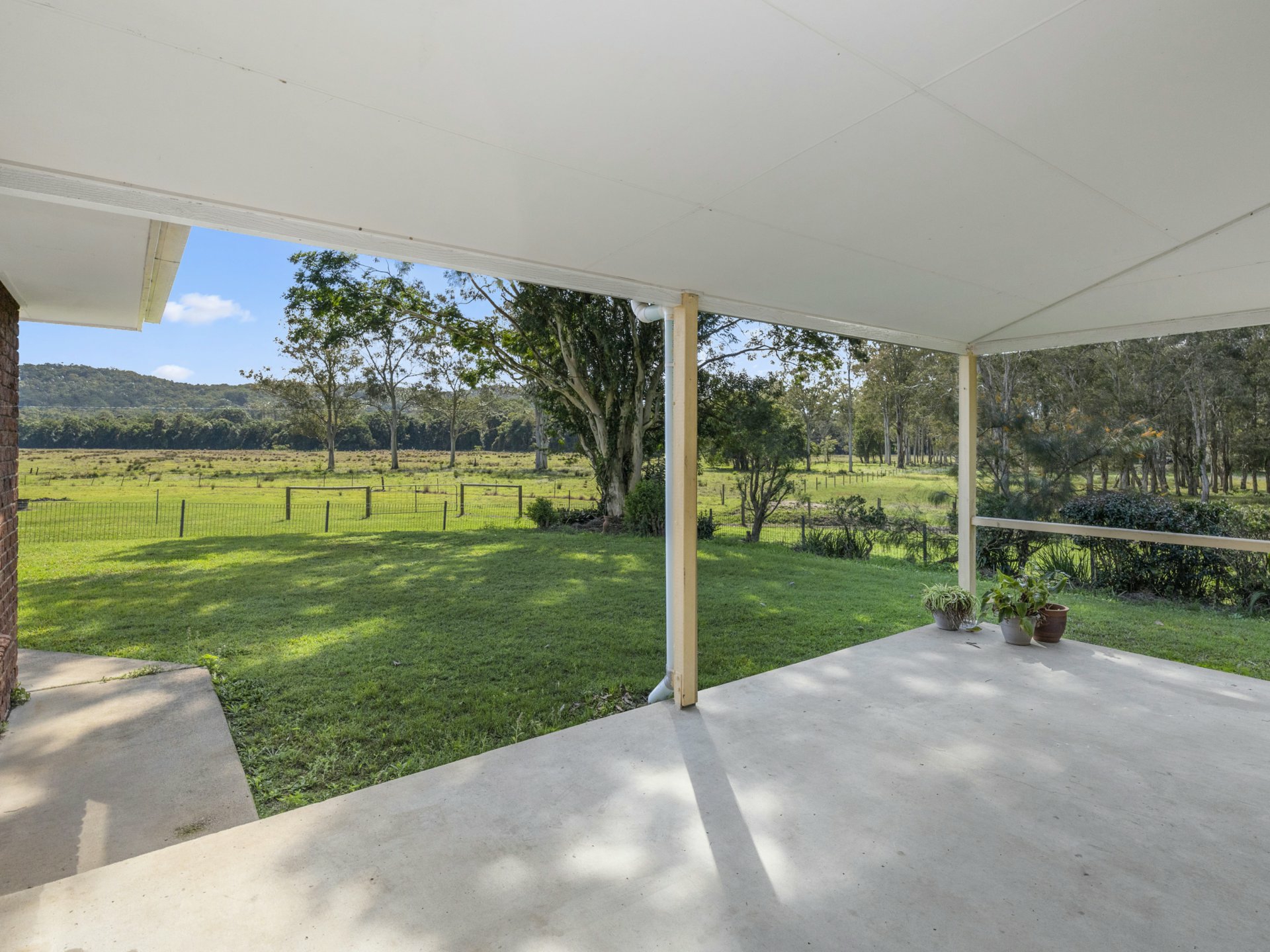 180 Connection Road, GLENVIEW