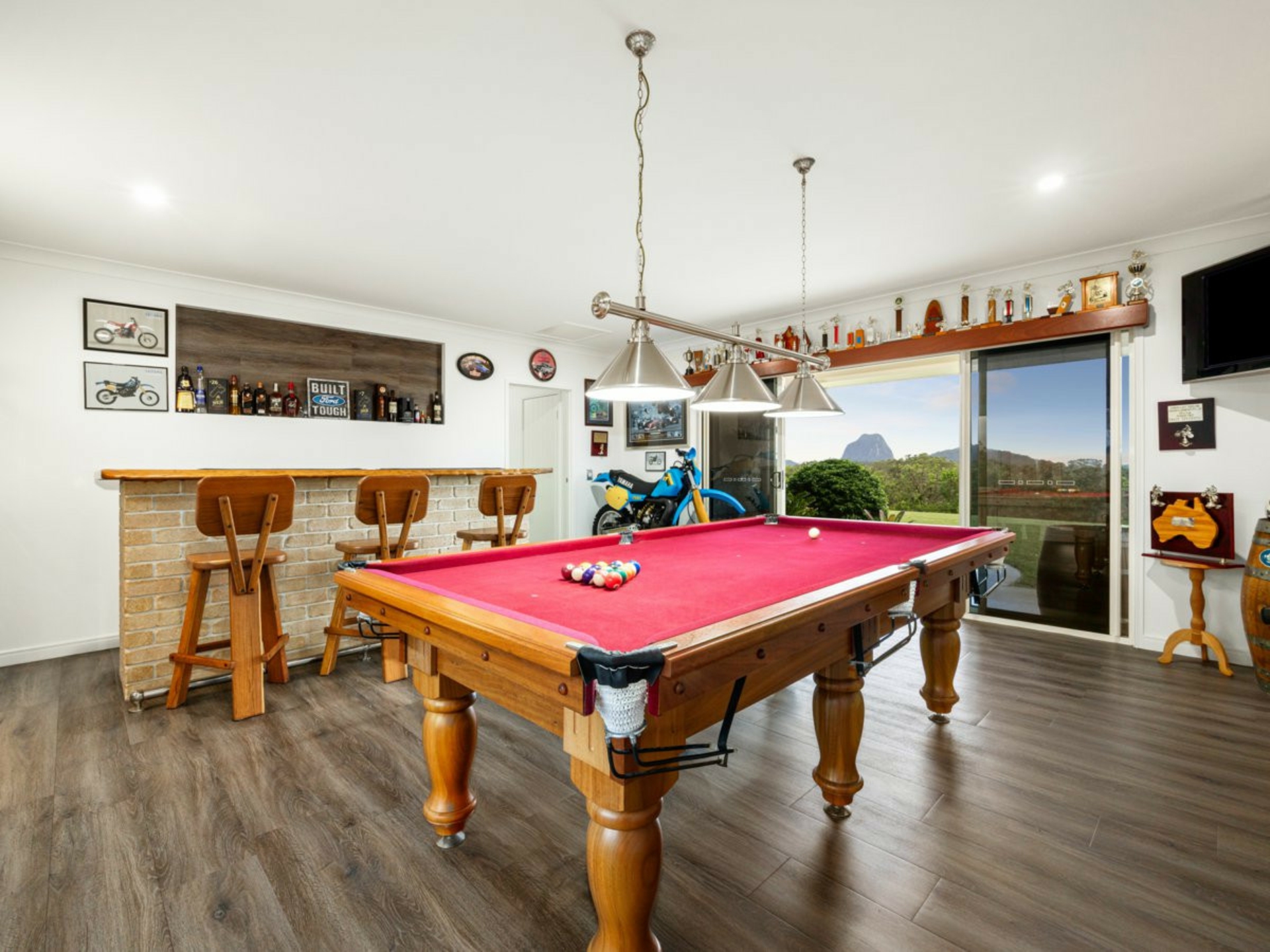 29 Woodrows Road, GLASS HOUSE MOUNTAINS