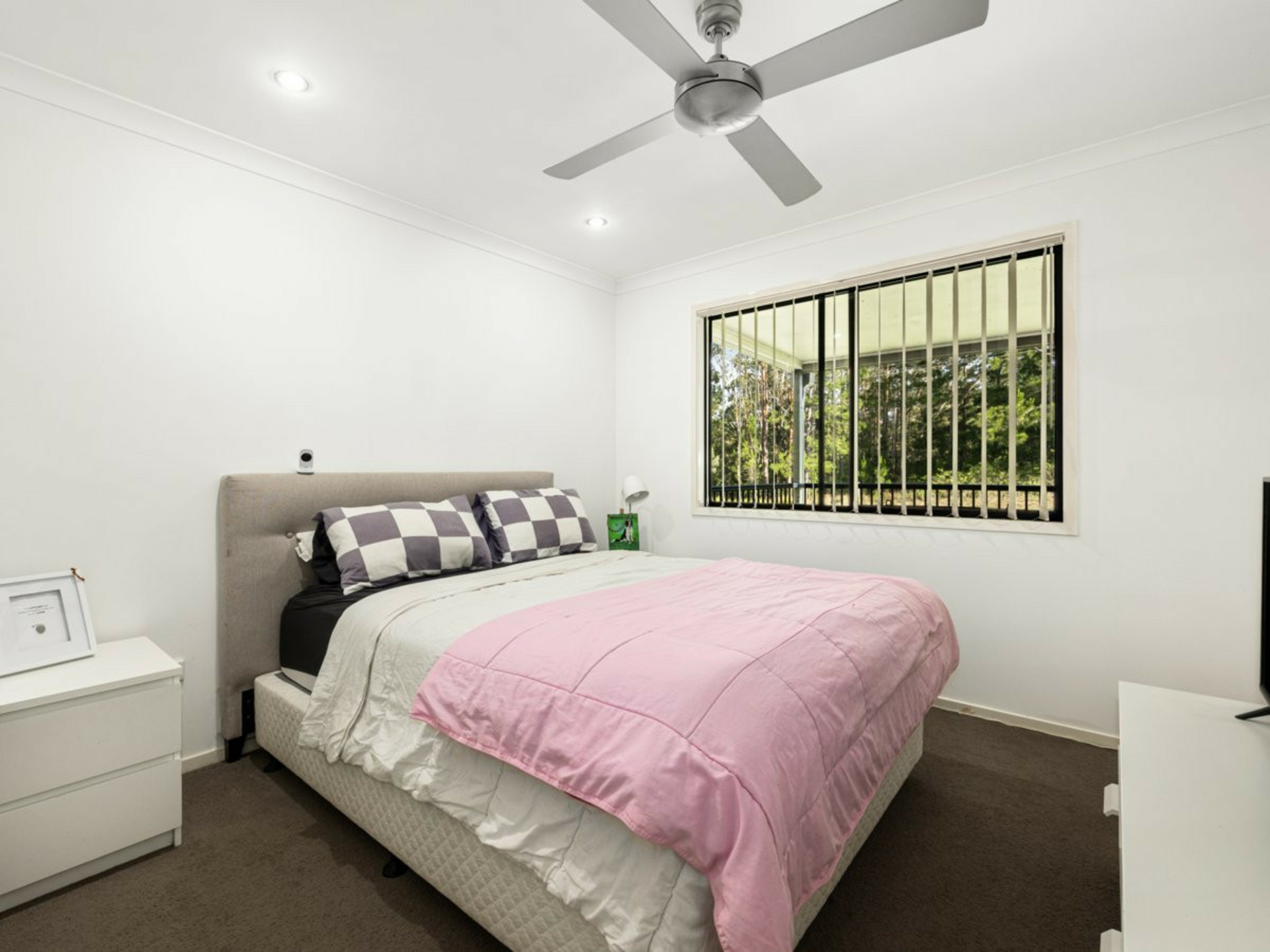 29 Woodrows Road, GLASS HOUSE MOUNTAINS