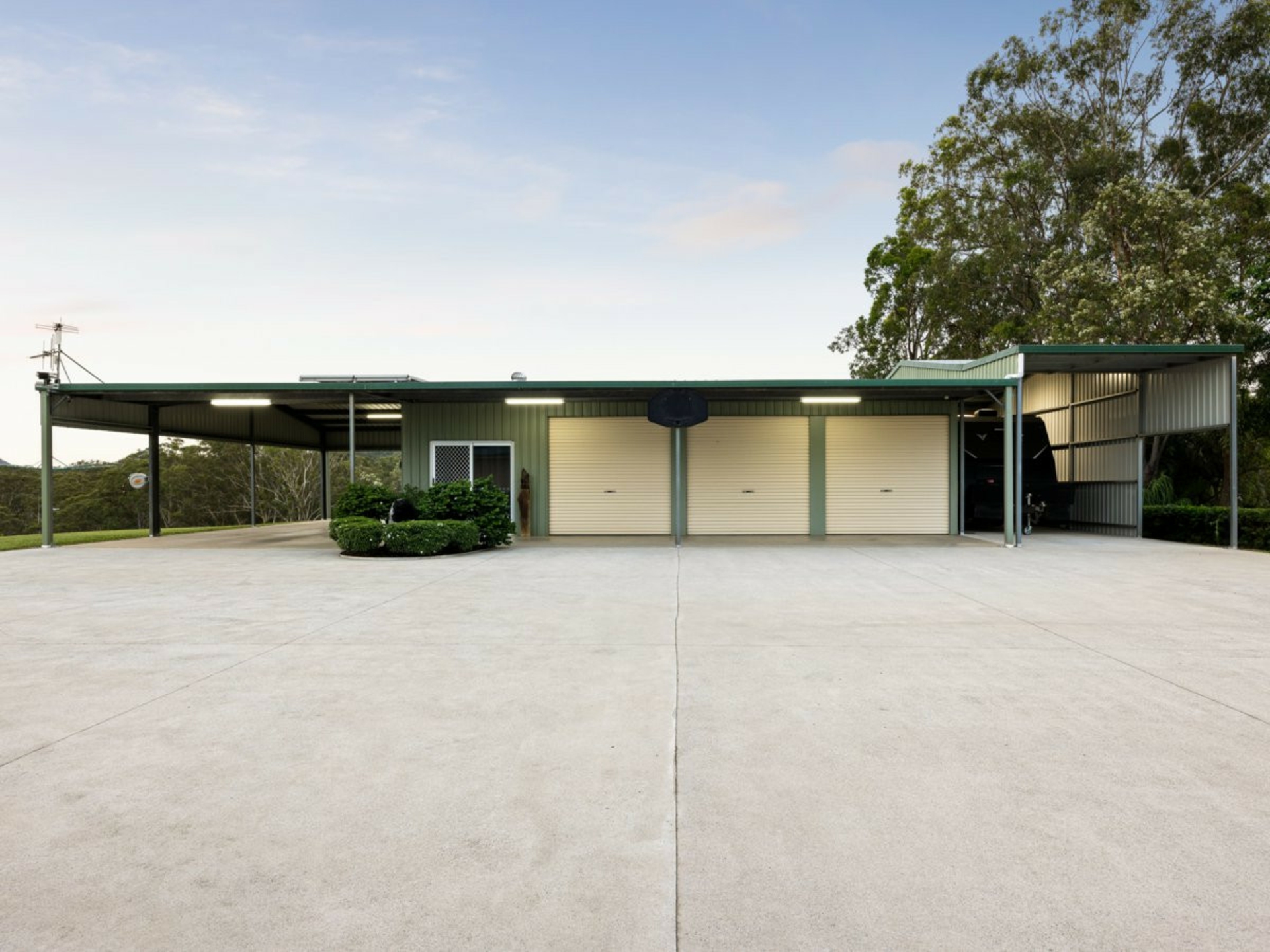 29 Woodrows Road, GLASS HOUSE MOUNTAINS