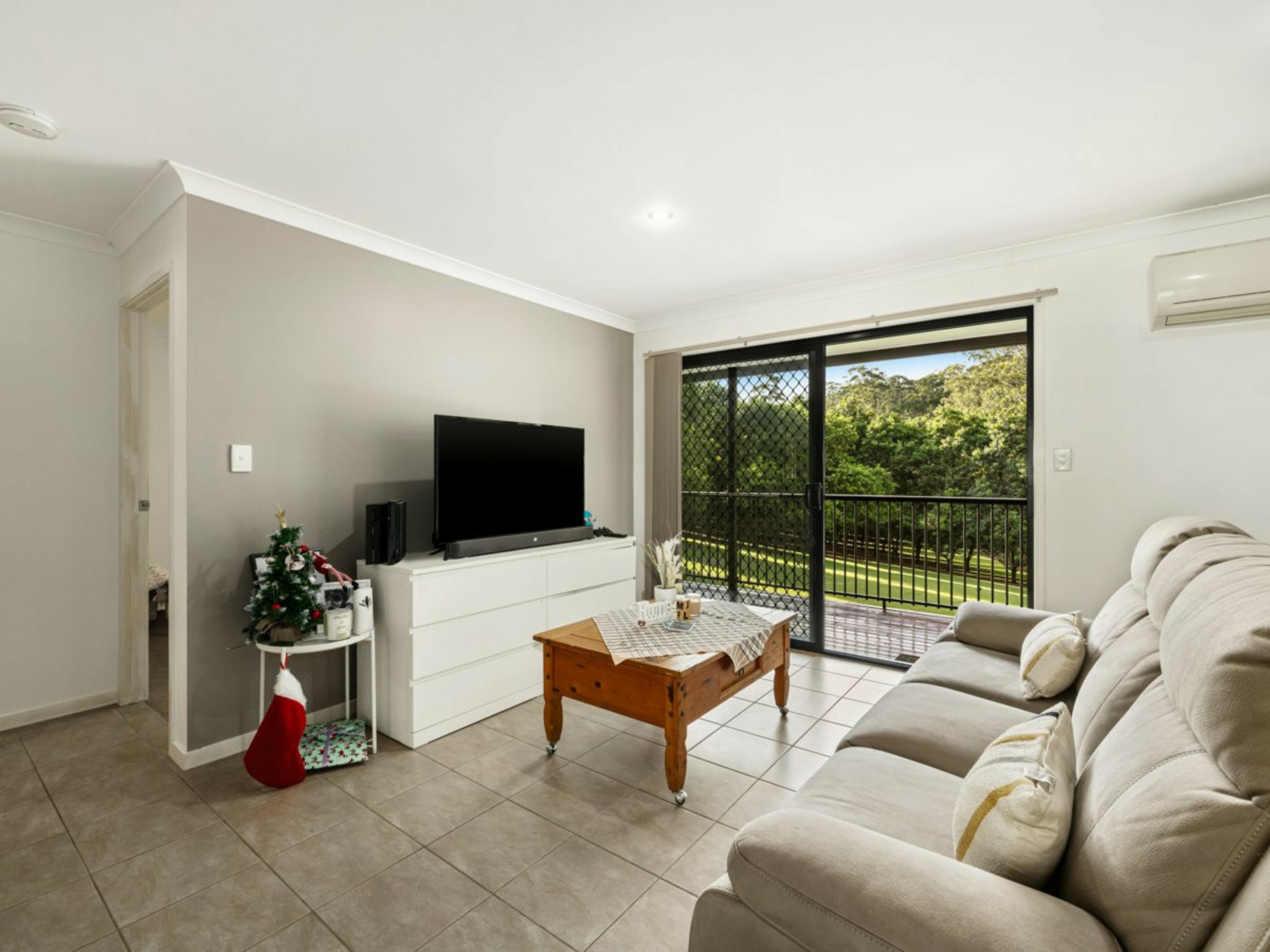 29 Woodrows Road, GLASS HOUSE MOUNTAINS