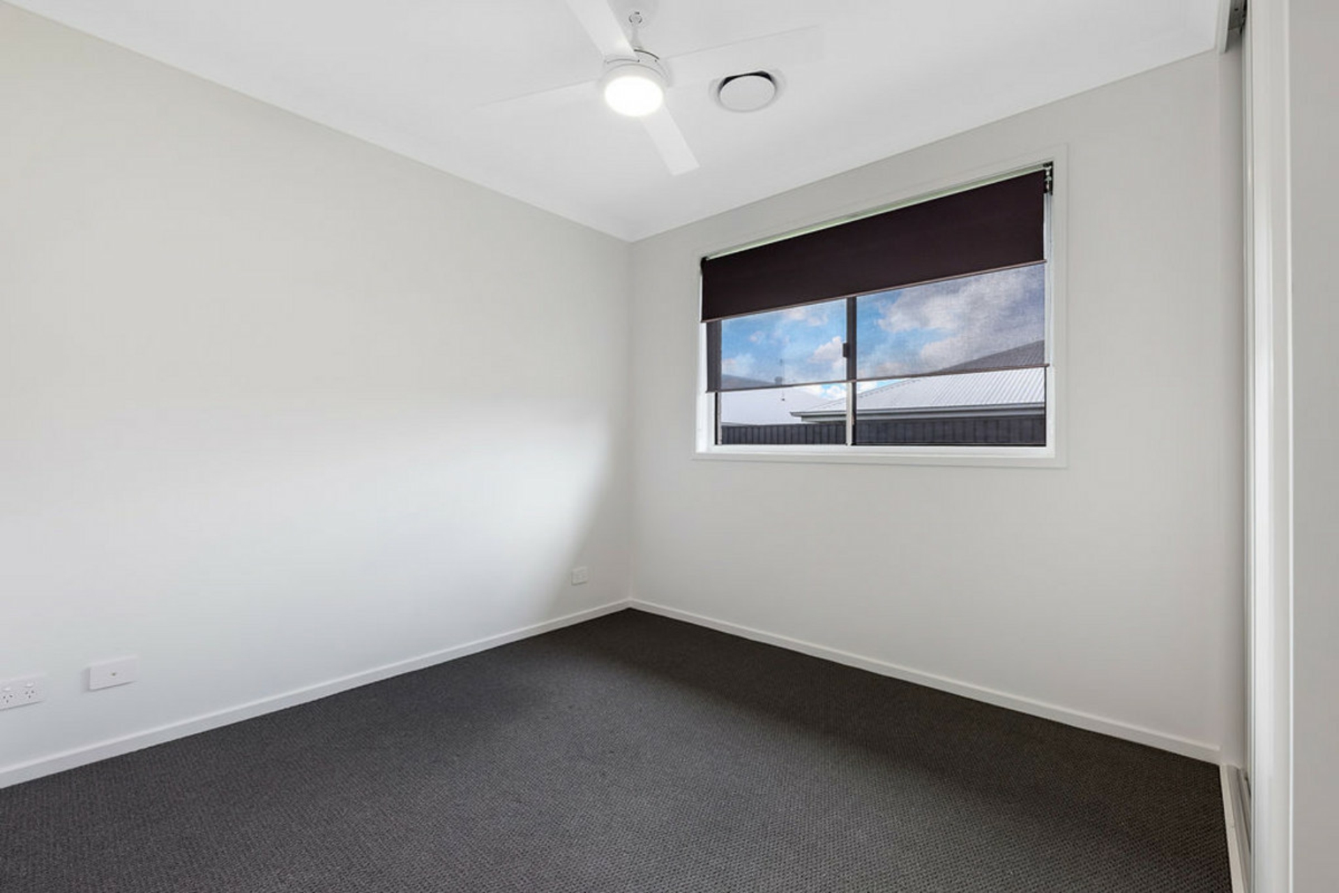 31 Tamborine Crescent, BANYA