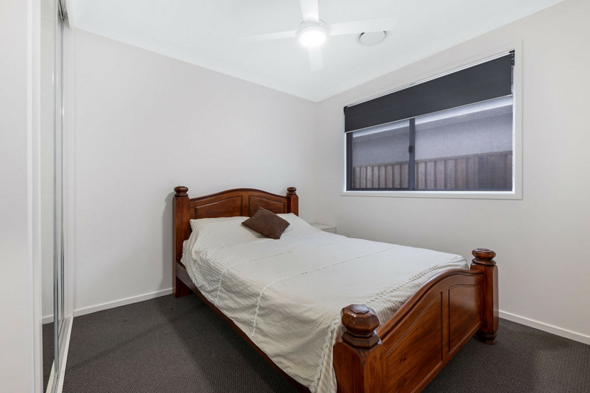 31 Tamborine Crescent, BANYA